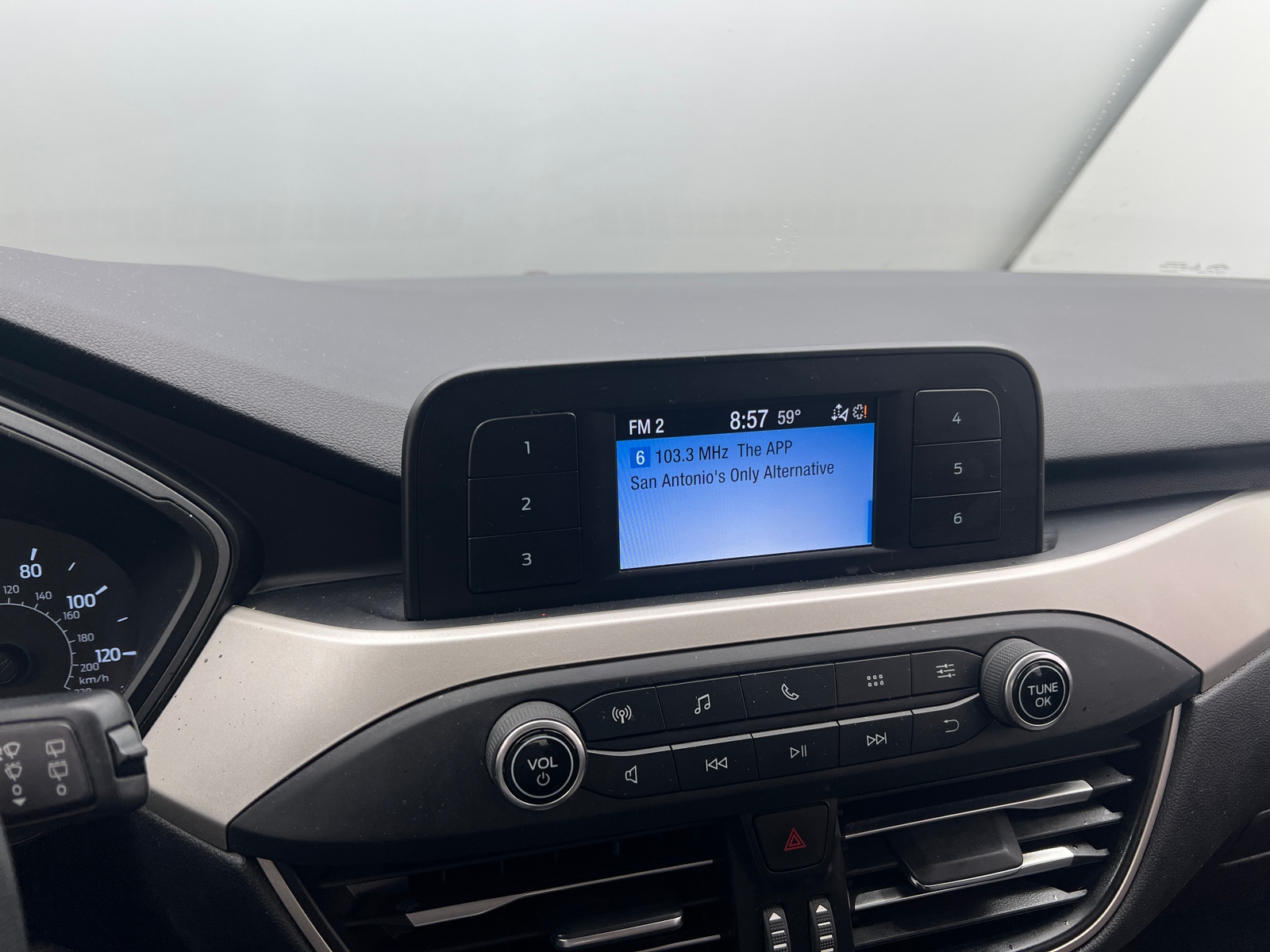 Thumbnail: 2021 Ford Escape - 4