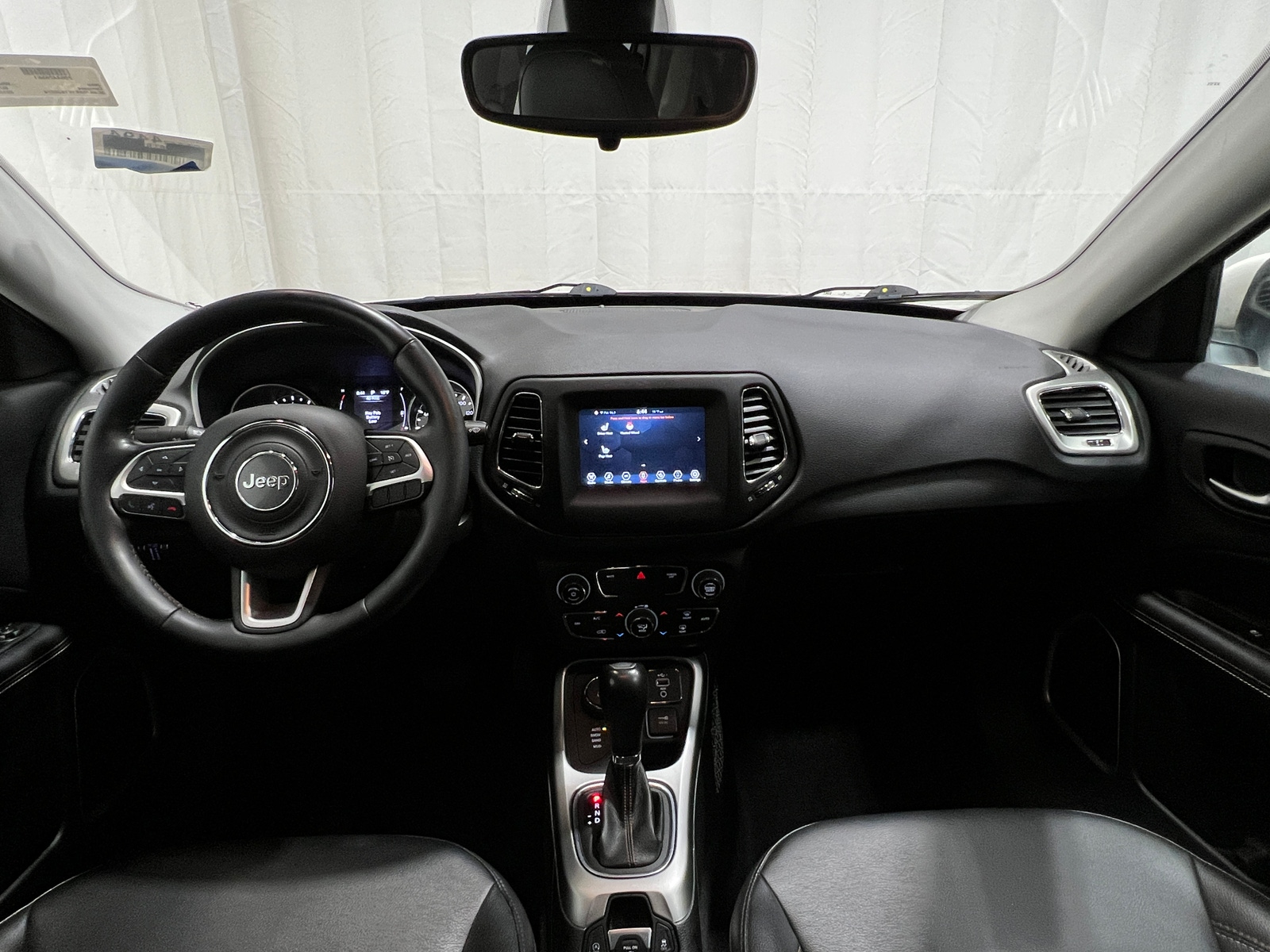 Thumbnail: 2019 Jeep Compass - 3