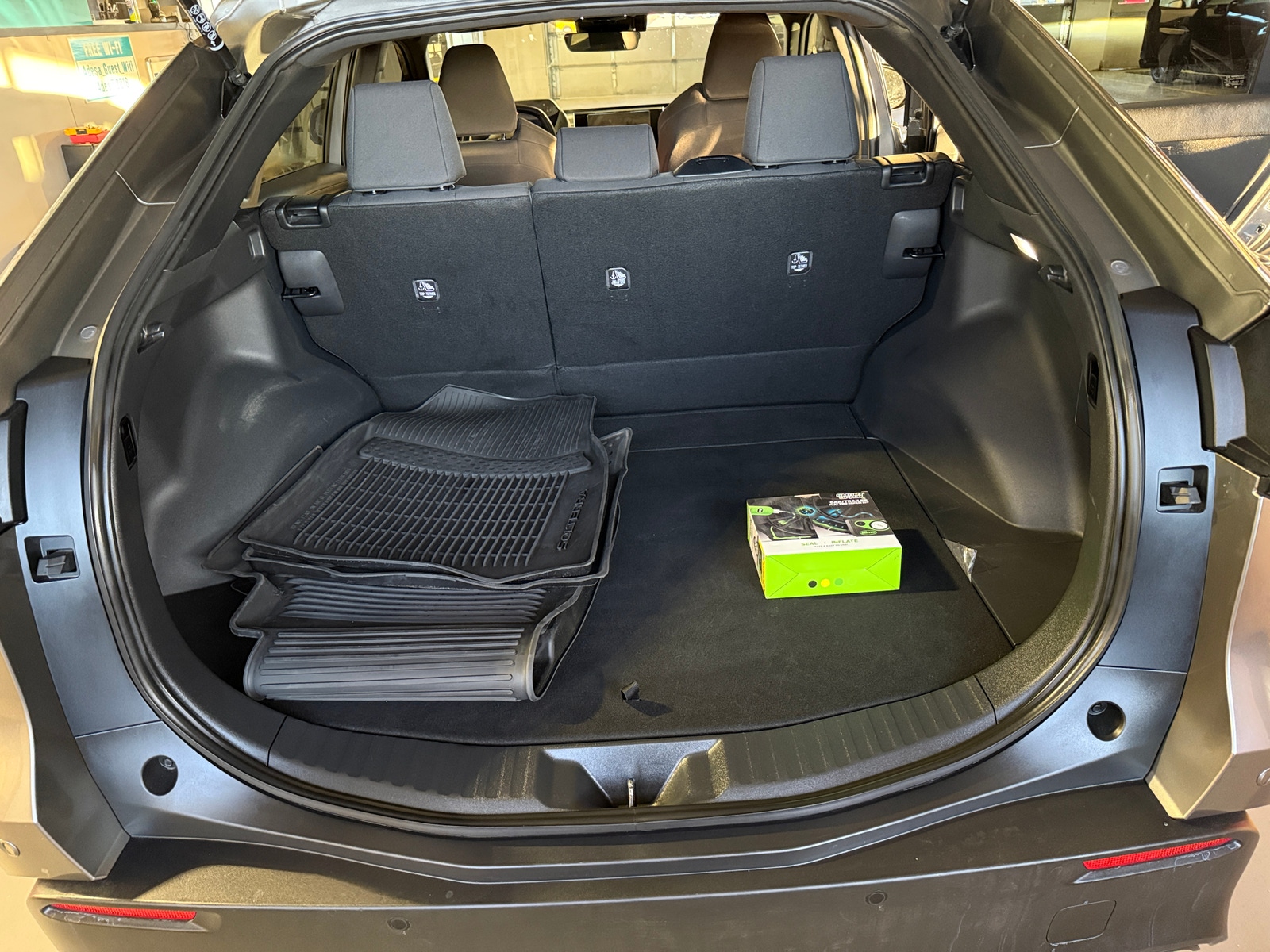 Thumbnail: 2024 Subaru Solterra - 7