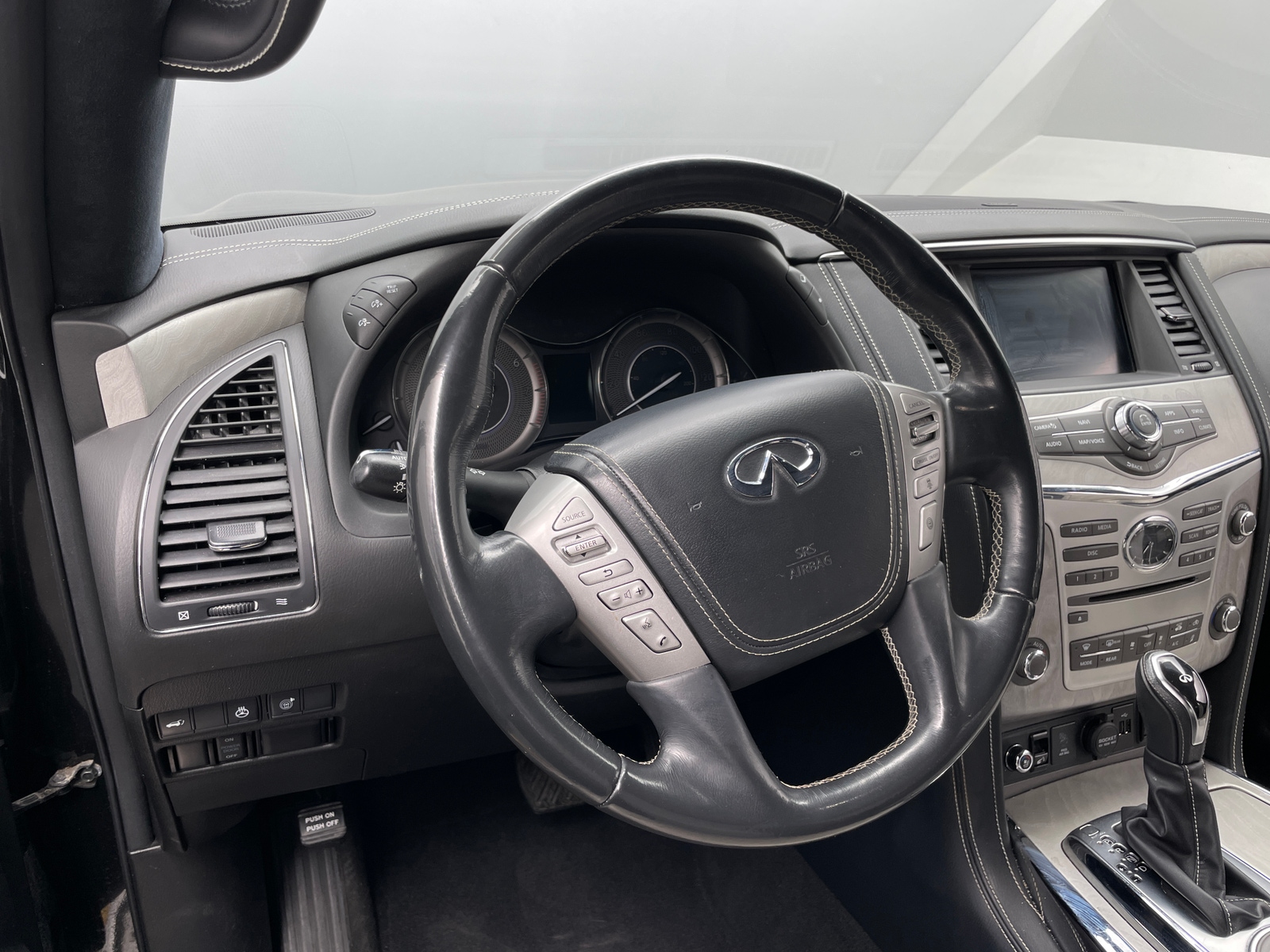 Thumbnail: 2019 INFINITI QX80 - 4