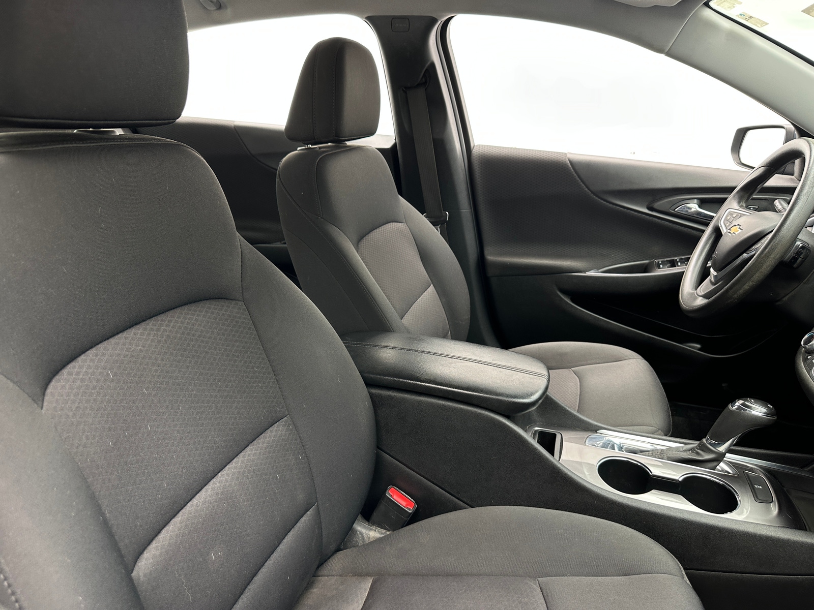 Thumbnail: 2019 Chevrolet Malibu - 2