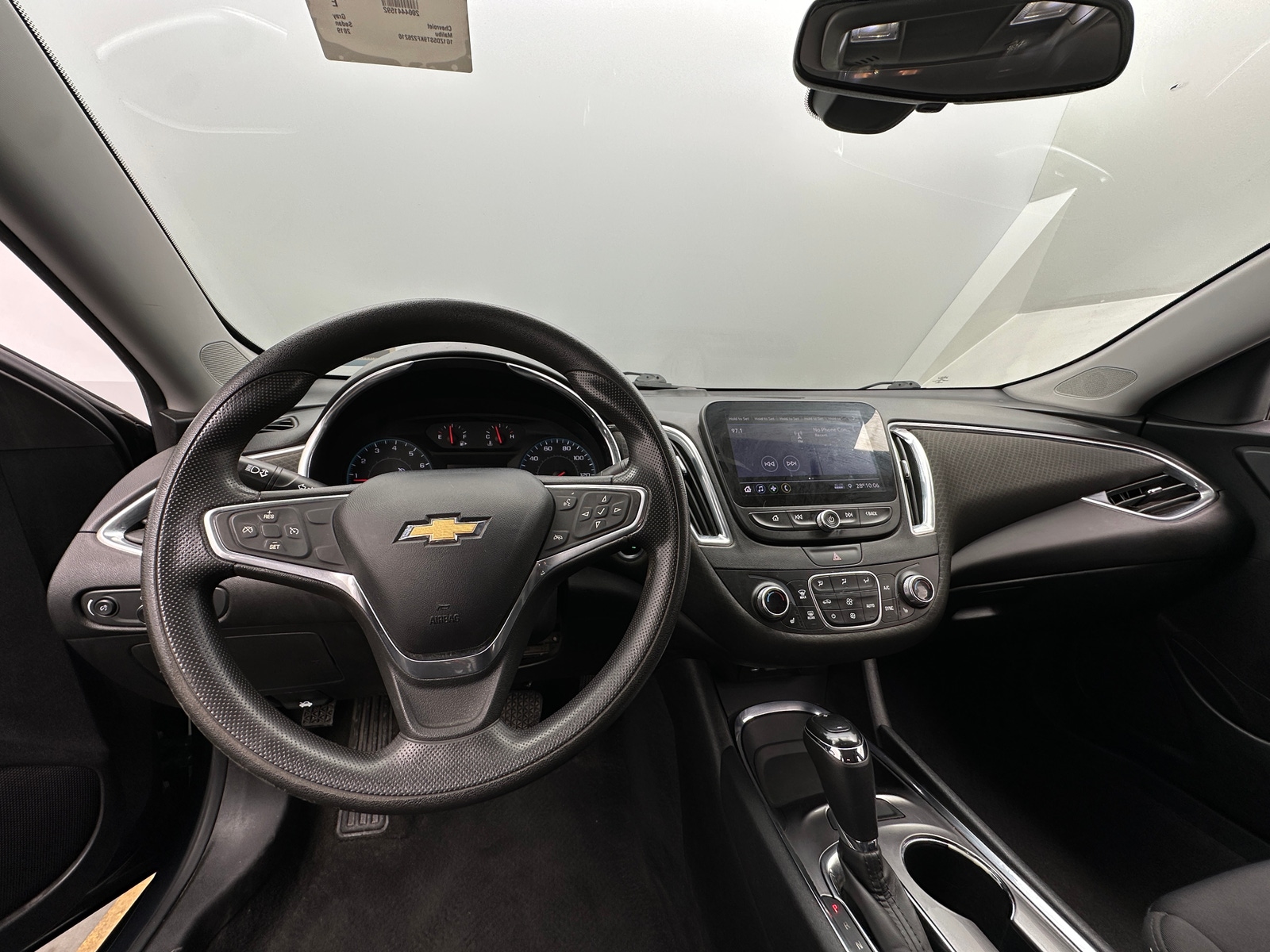 Thumbnail: 2019 Chevrolet Malibu - 3