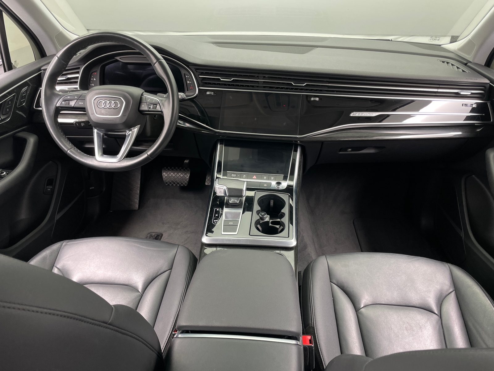 Thumbnail: 2022 Audi Q7 - 2