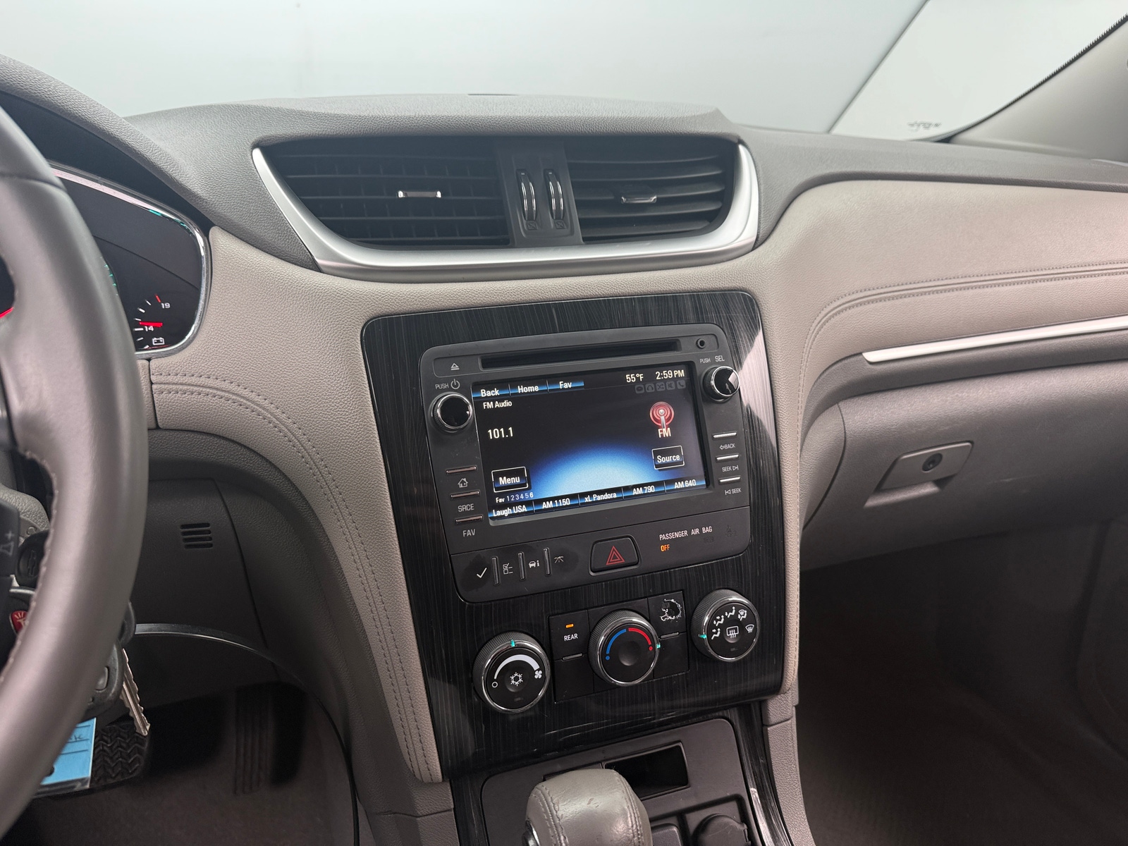 Thumbnail: 2016 Chevrolet Traverse - 4