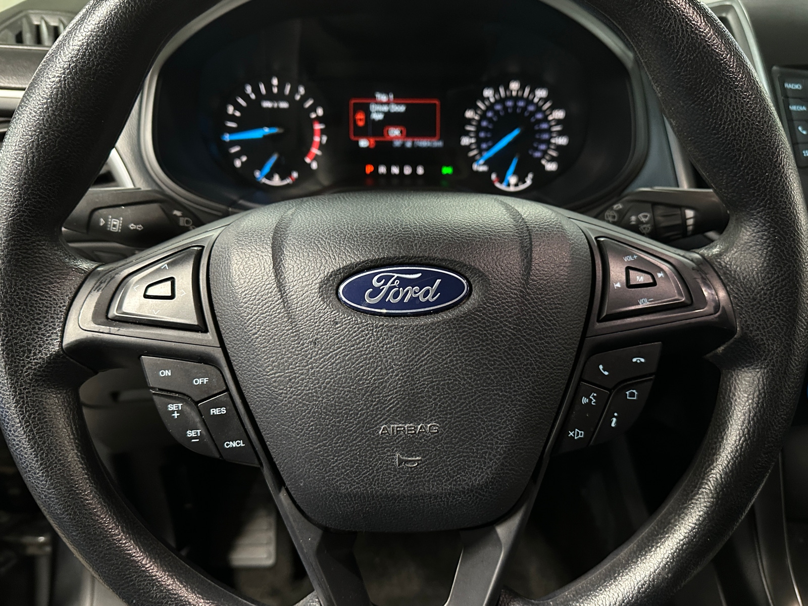 Thumbnail: 2019 Ford Edge - 5