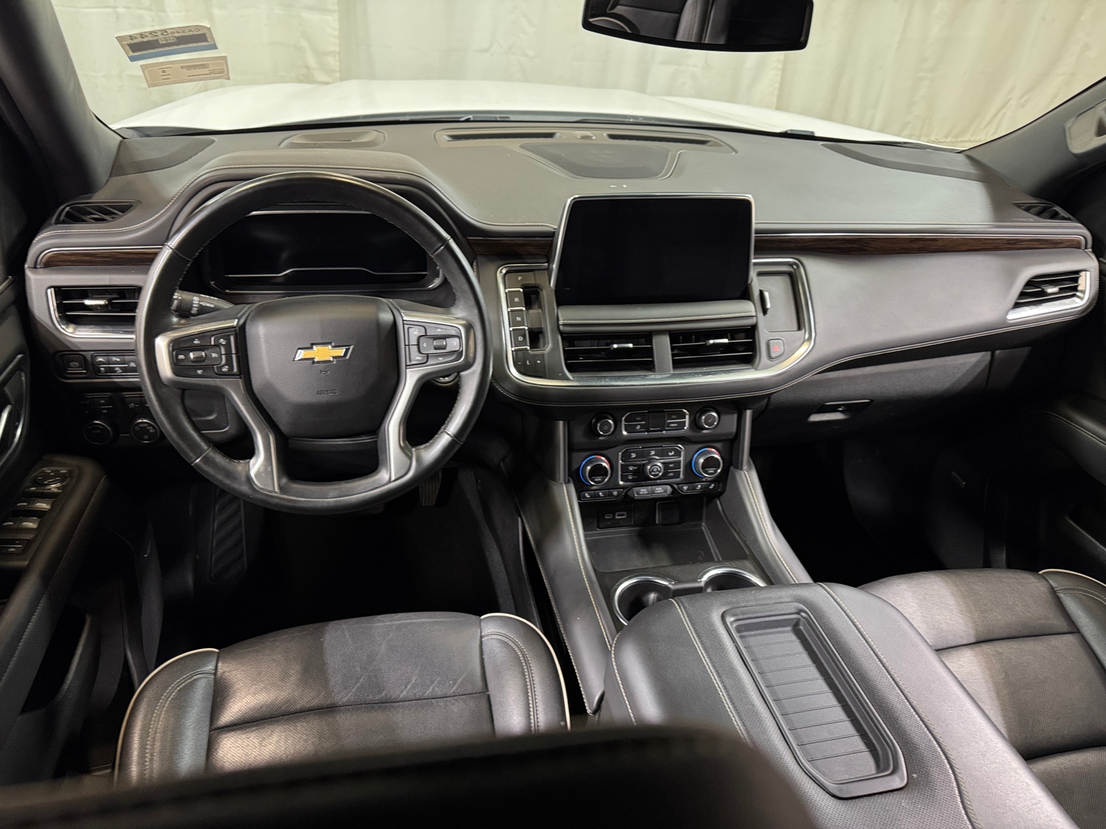 Thumbnail: 2023 Chevrolet Suburban - 2