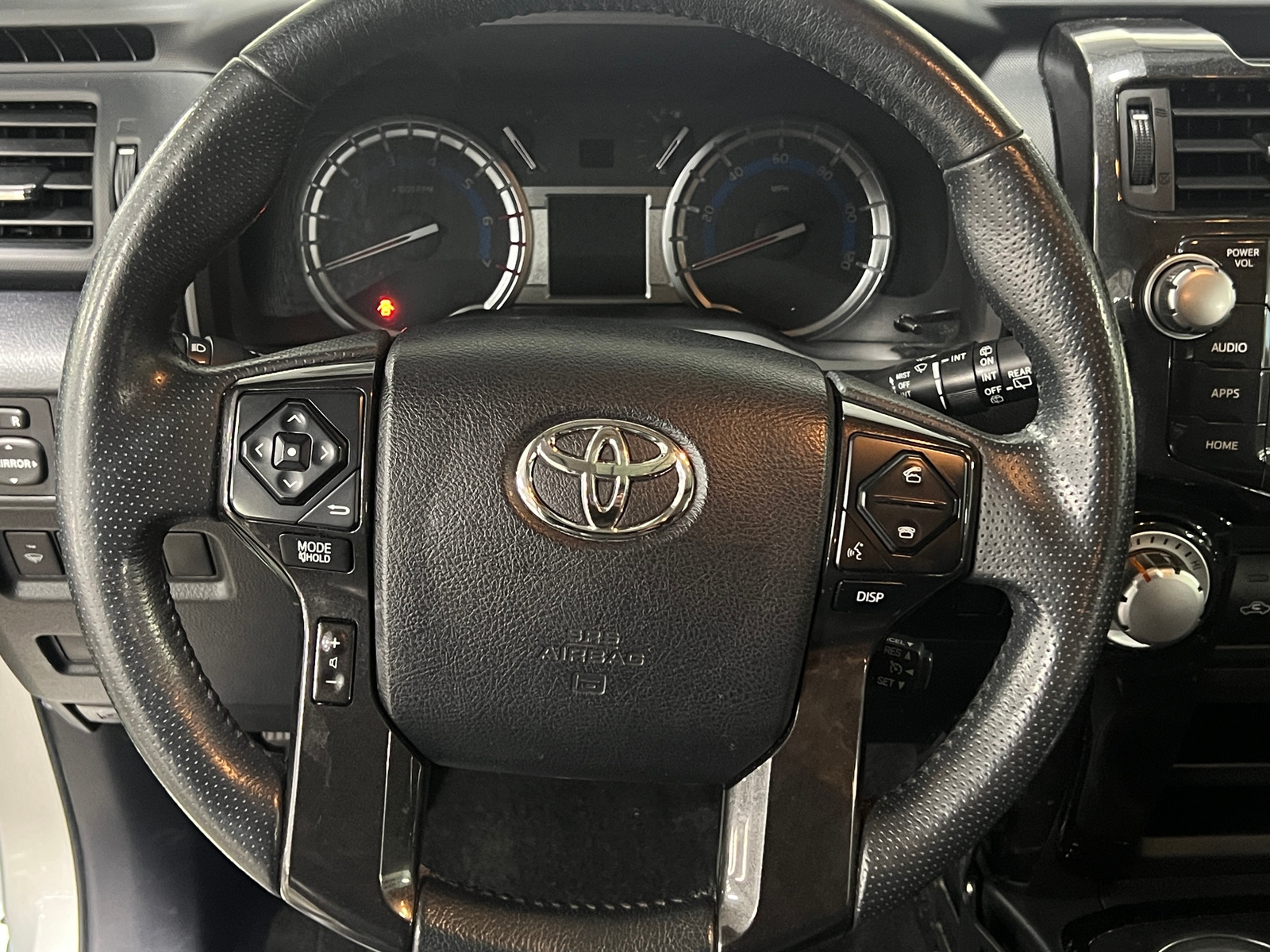 Thumbnail: 2019 Toyota 4Runner - 4