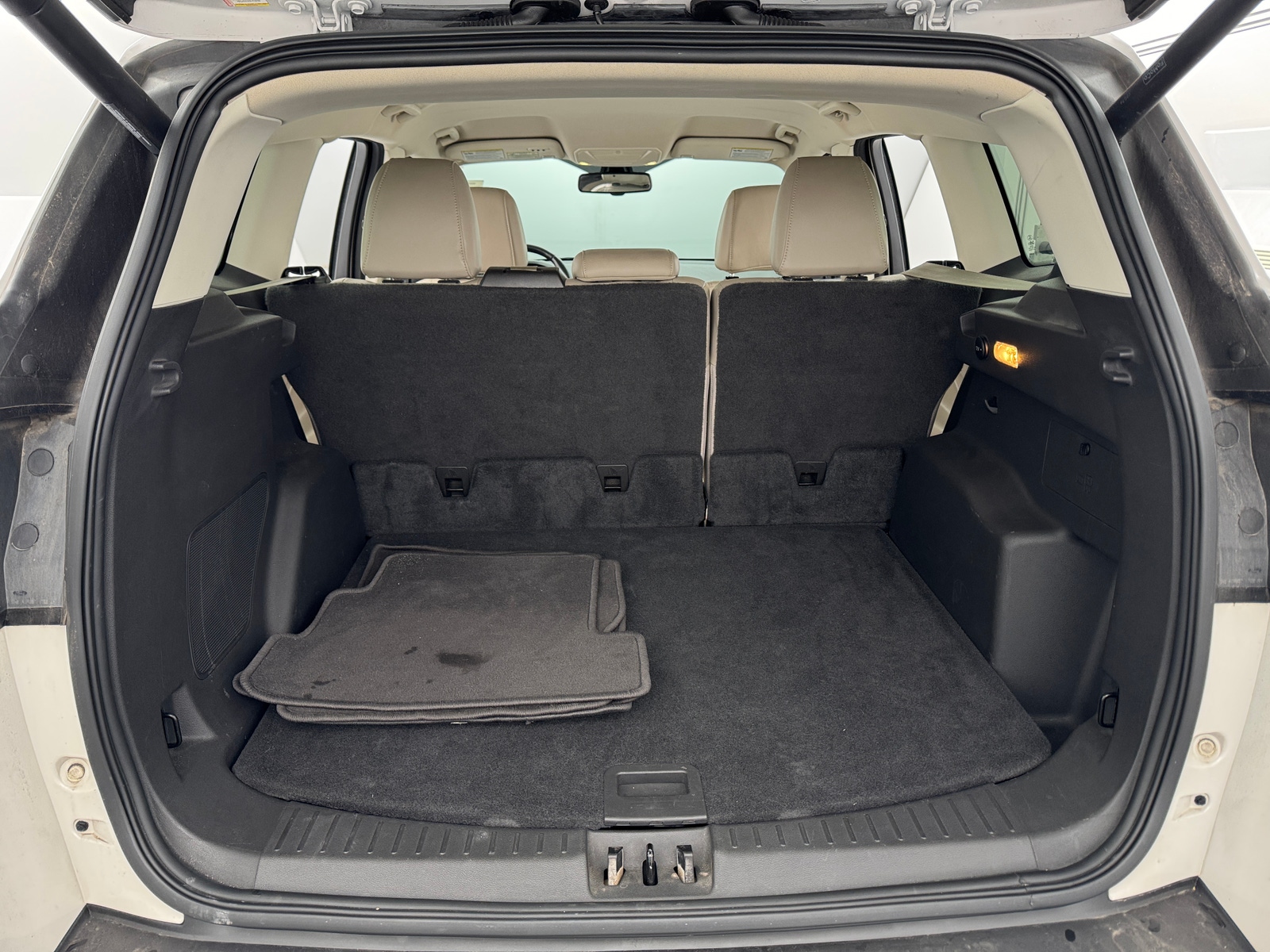 Thumbnail: 2017 Ford Escape - 6