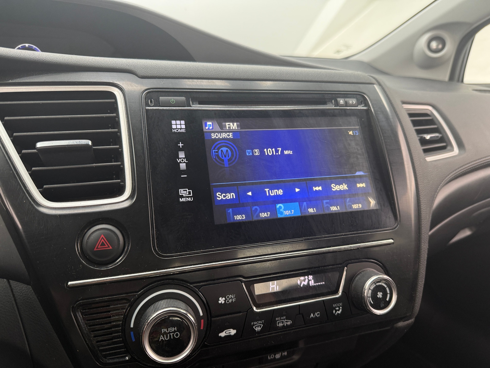 Thumbnail: 2015 Honda Civic - 2