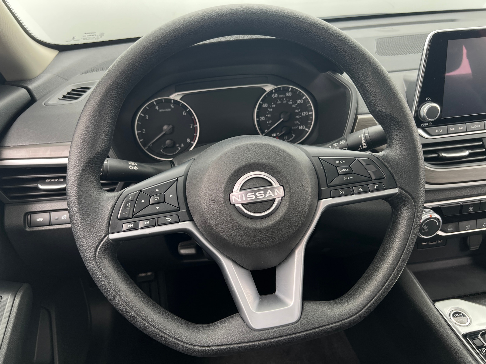 Thumbnail: 2025 Nissan Altima - 5