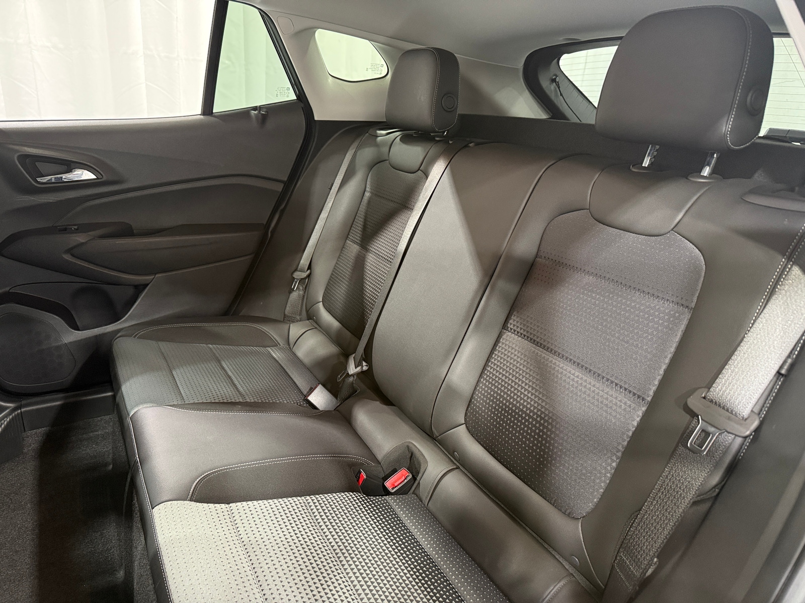 Thumbnail: 2025 Chevrolet Trax - 6