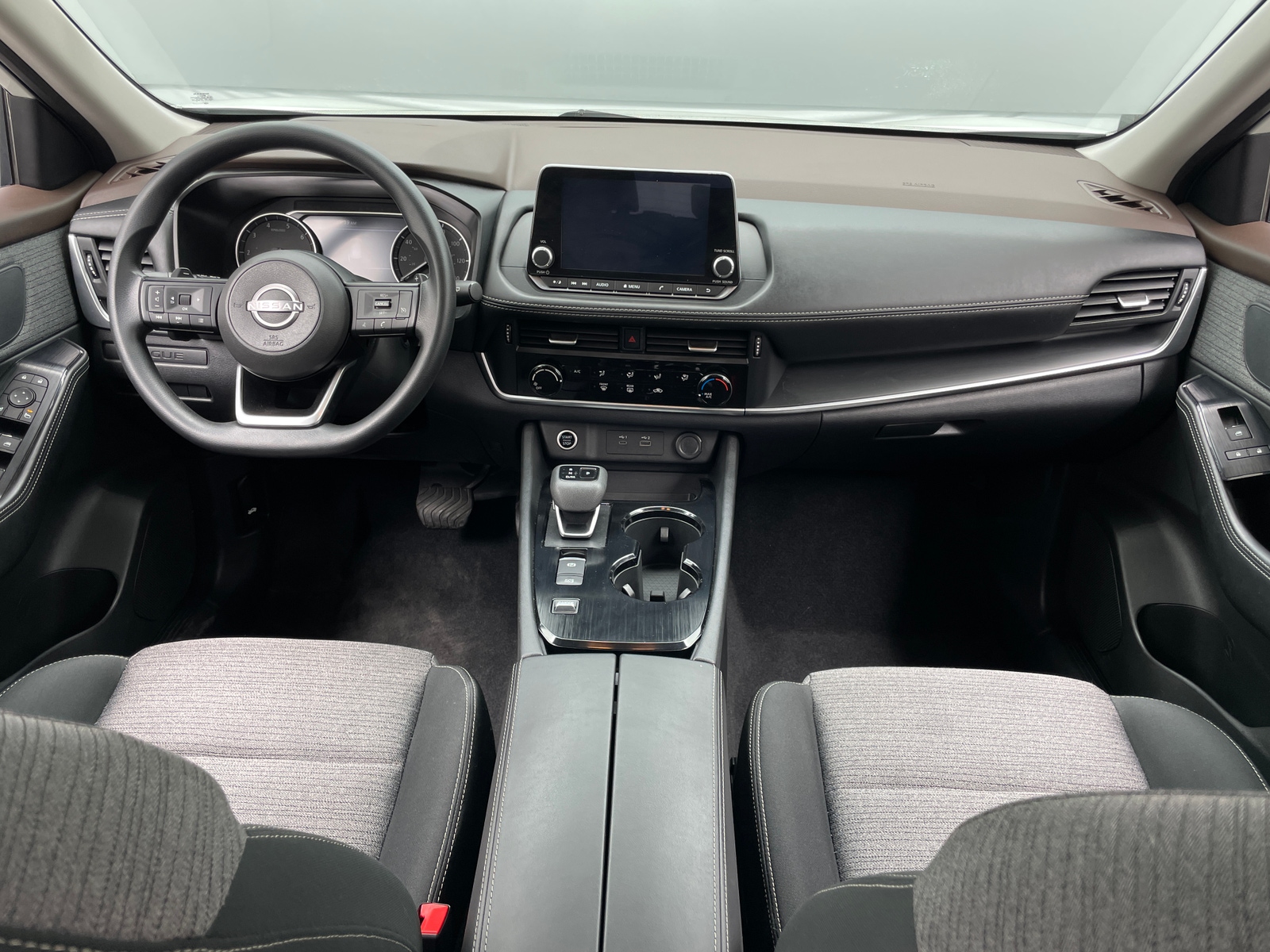 Thumbnail: 2022 Nissan Rogue - 3