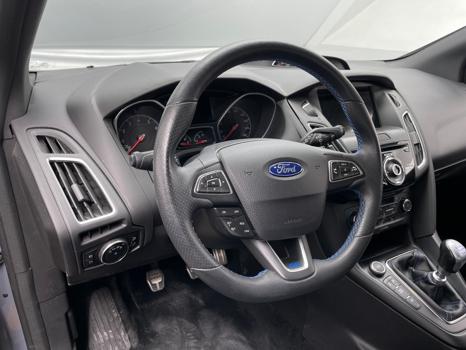 Thumbnail: 2017 Ford Focus - 4