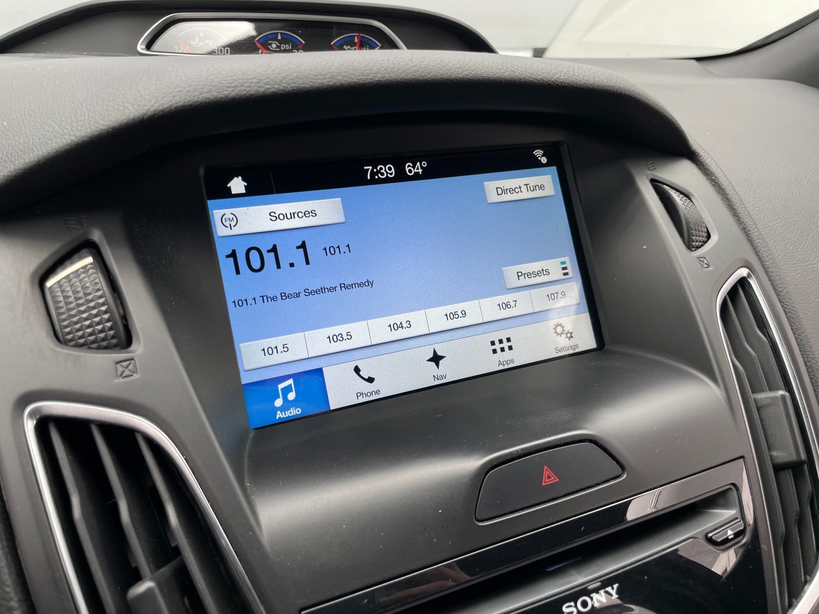 Thumbnail: 2017 Ford Focus - 3