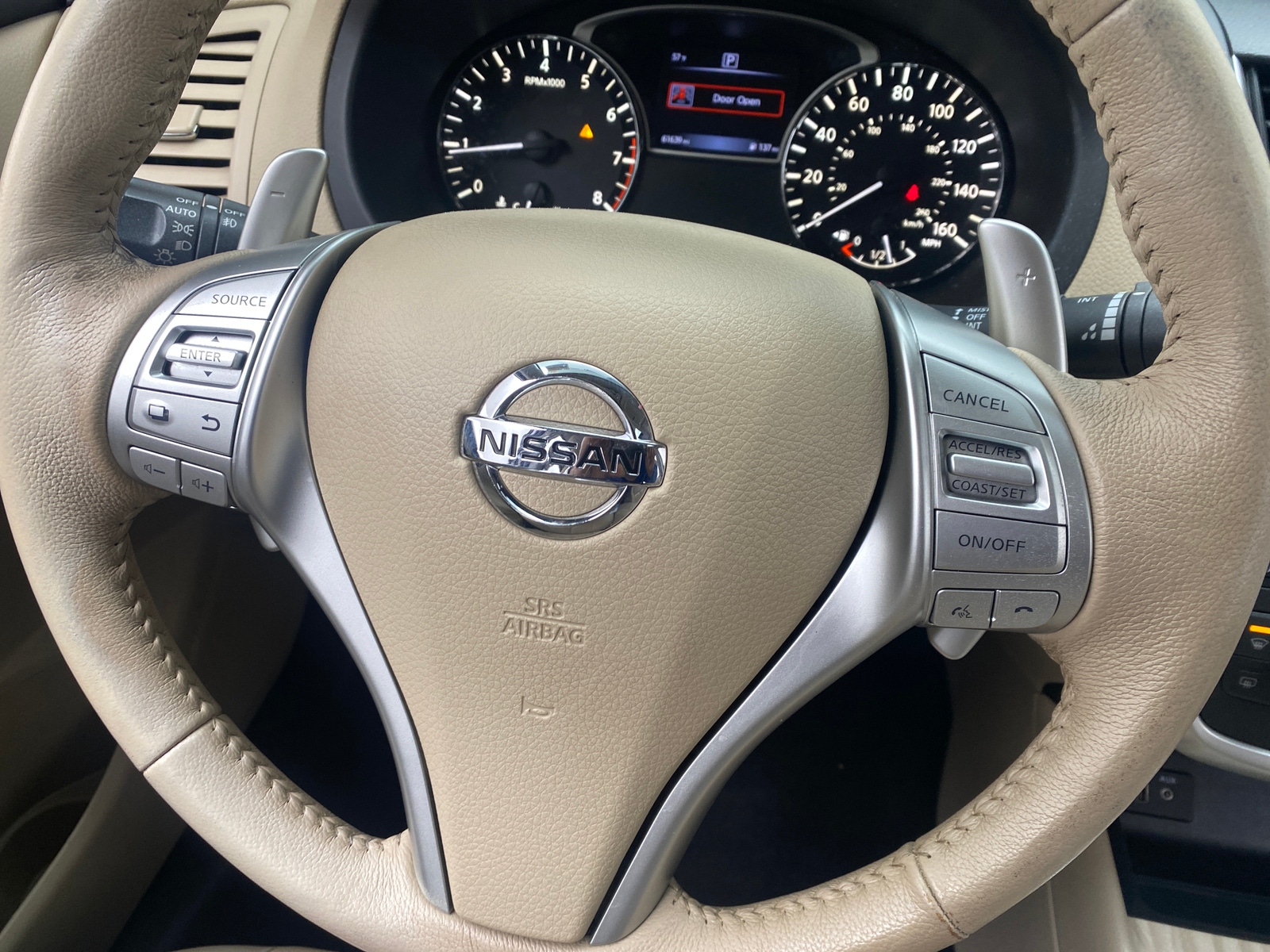 Thumbnail: 2017 Nissan Altima - 4