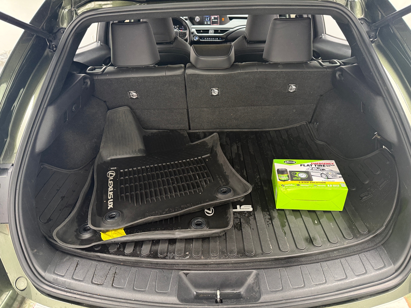 Thumbnail: 2019 Lexus UX - 6