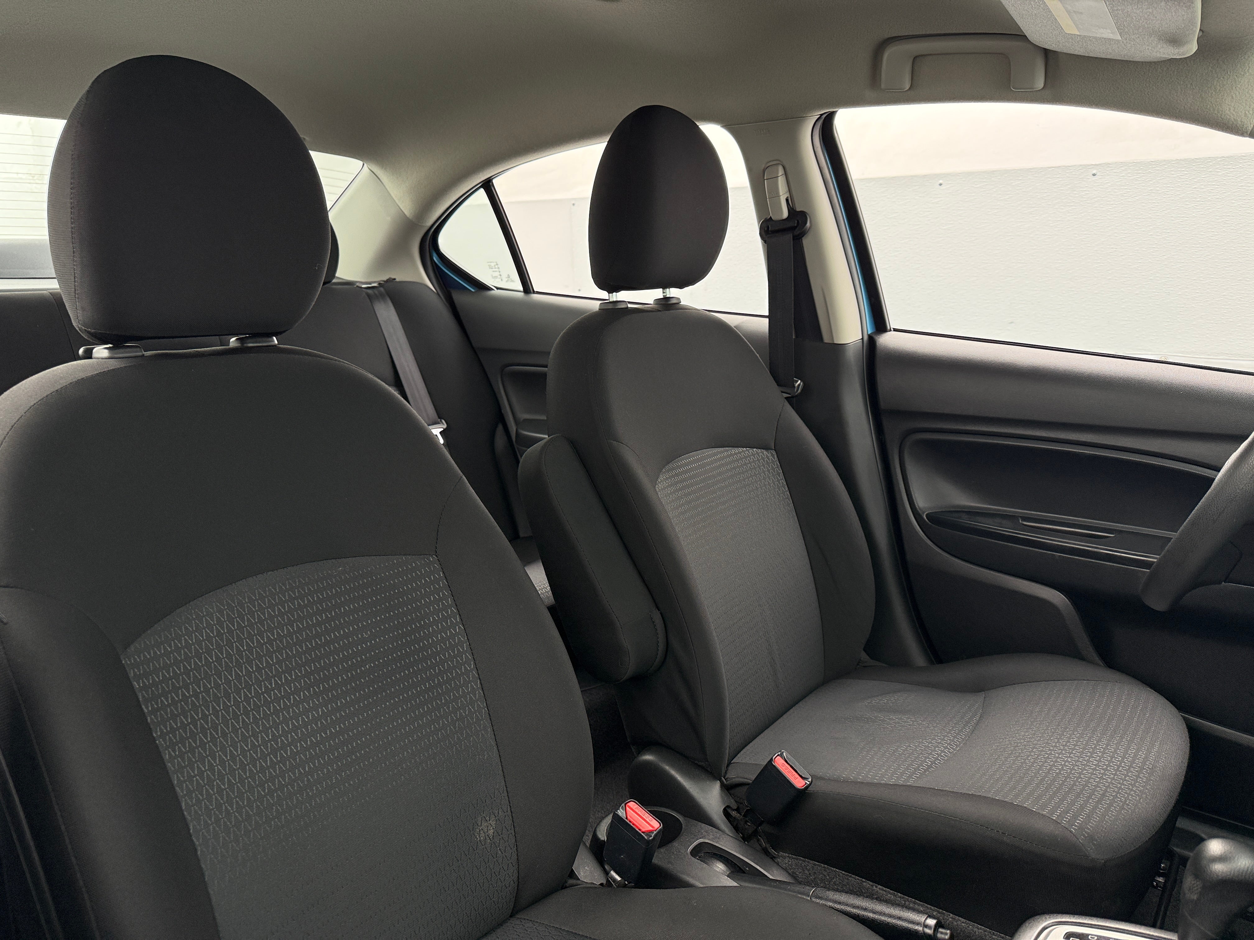 2024 Mitsubishi Mirage G4