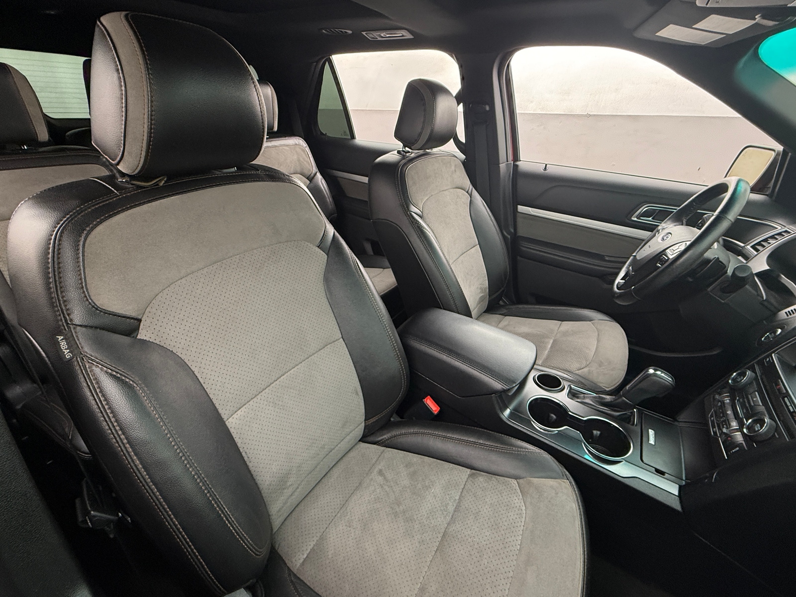 Thumbnail: 2017 Ford Explorer - 2