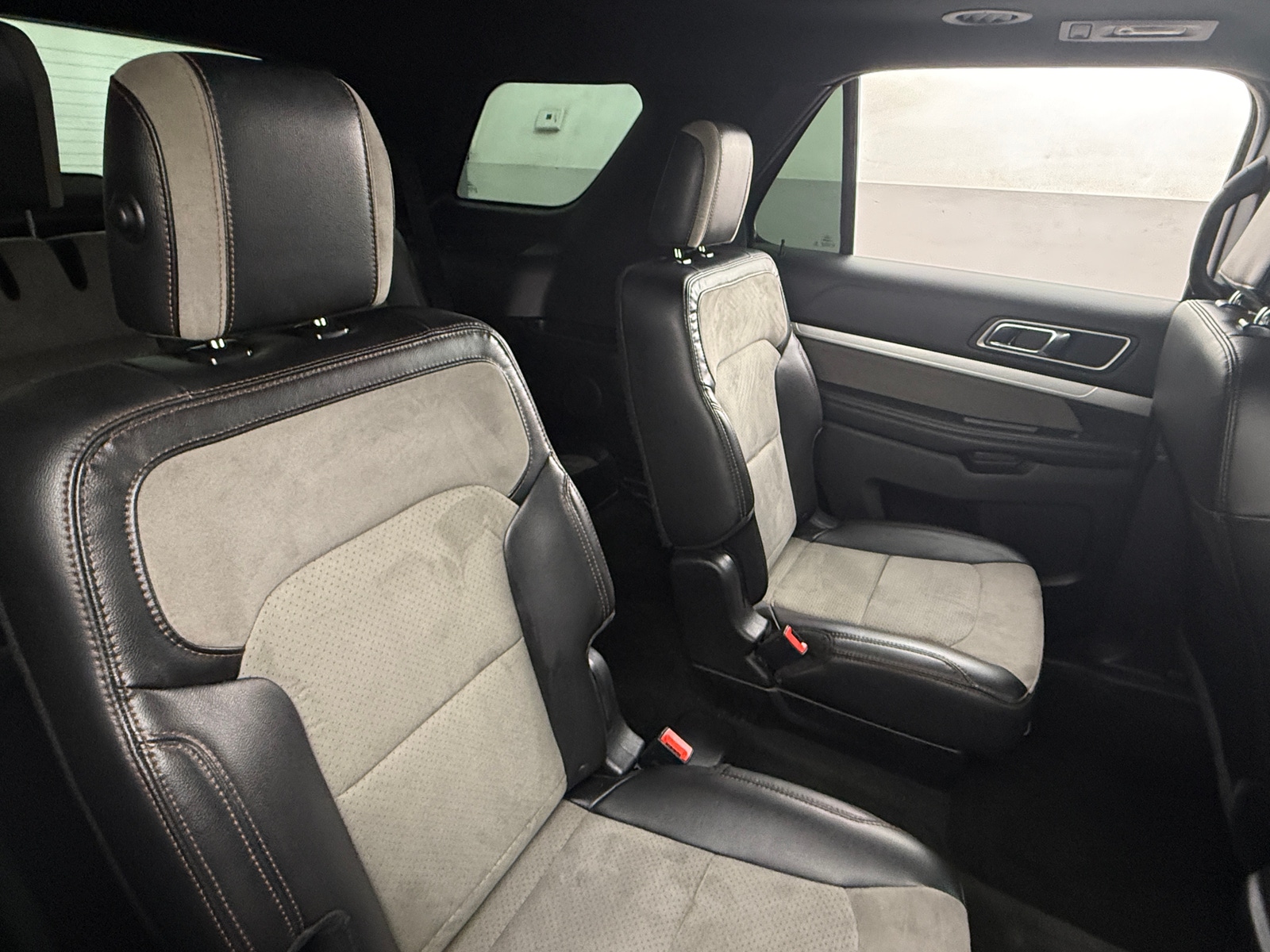 Thumbnail: 2017 Ford Explorer - 6