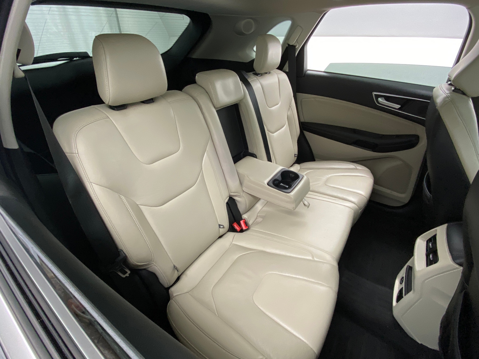 Thumbnail: 2021 Ford Edge - 5