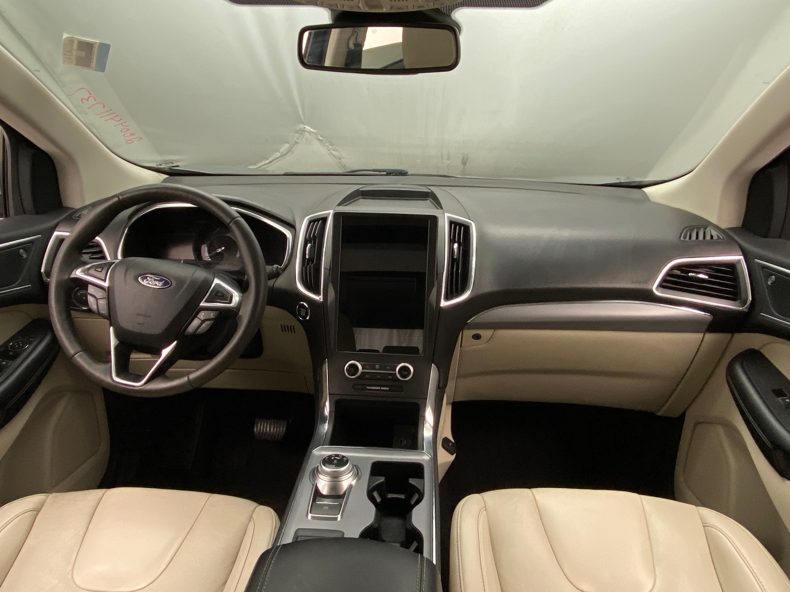 Thumbnail: 2021 Ford Edge - 2