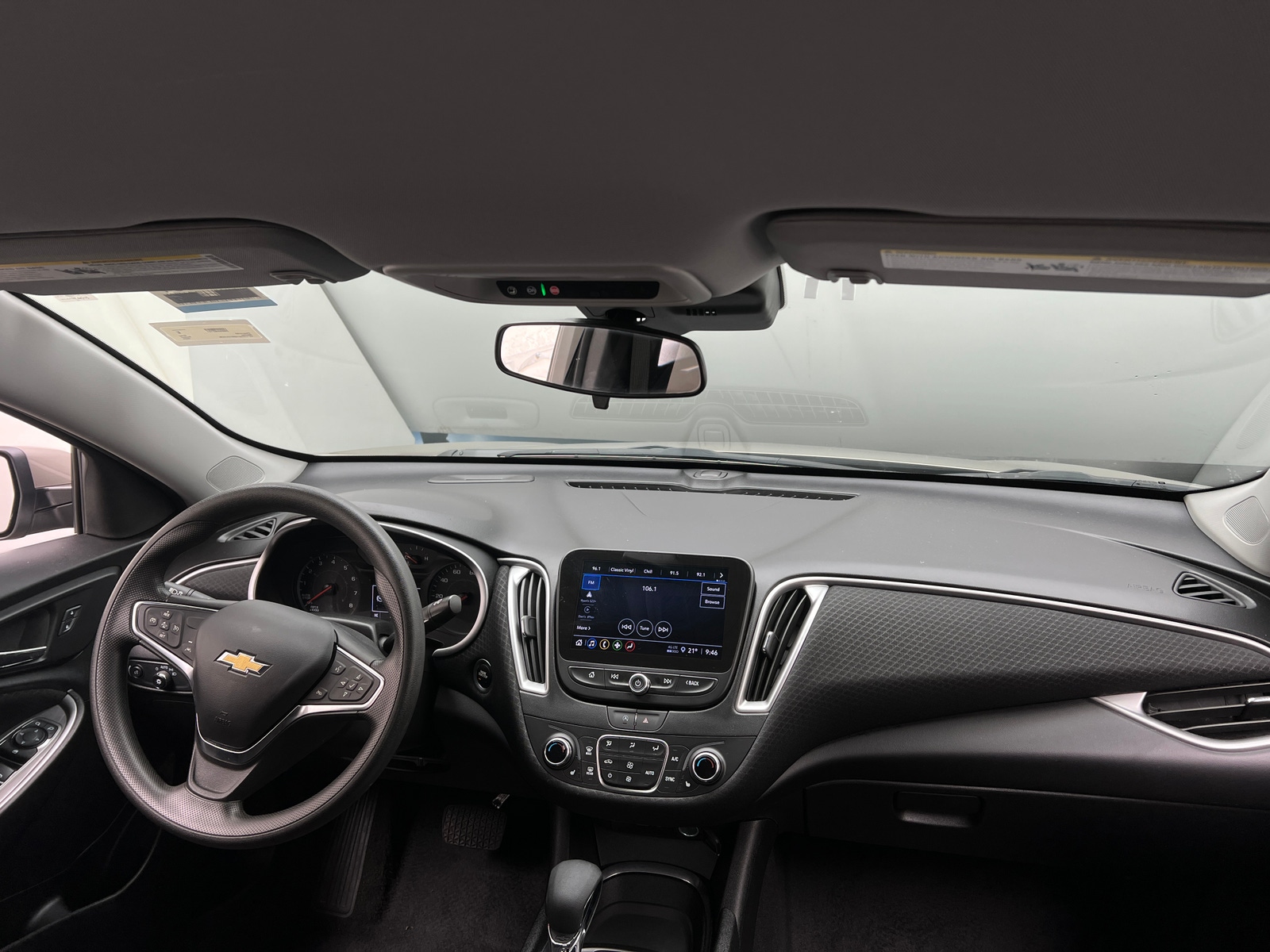 Thumbnail: 2024 Chevrolet Malibu - 3