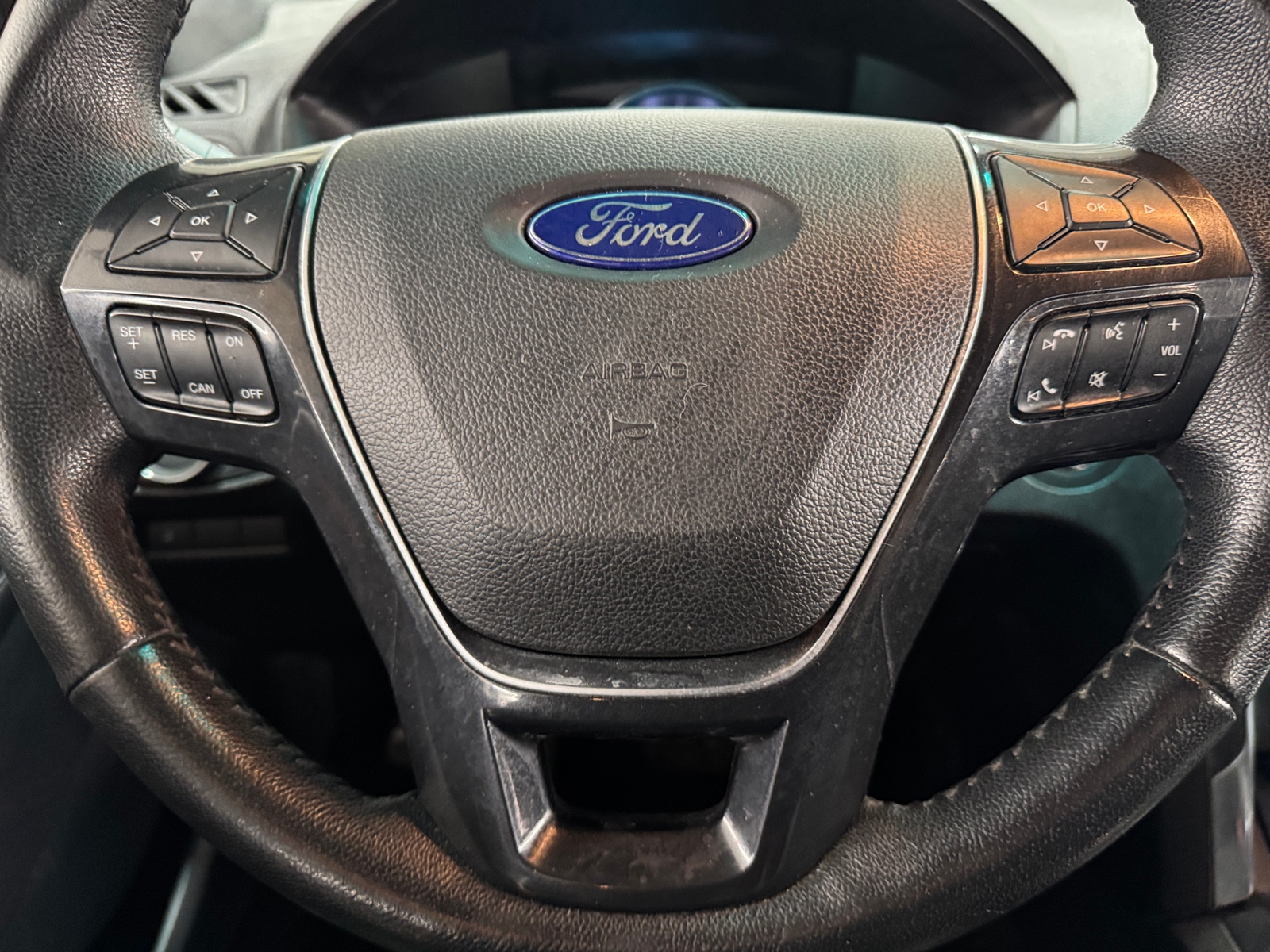 Thumbnail: 2017 Ford Explorer - 4