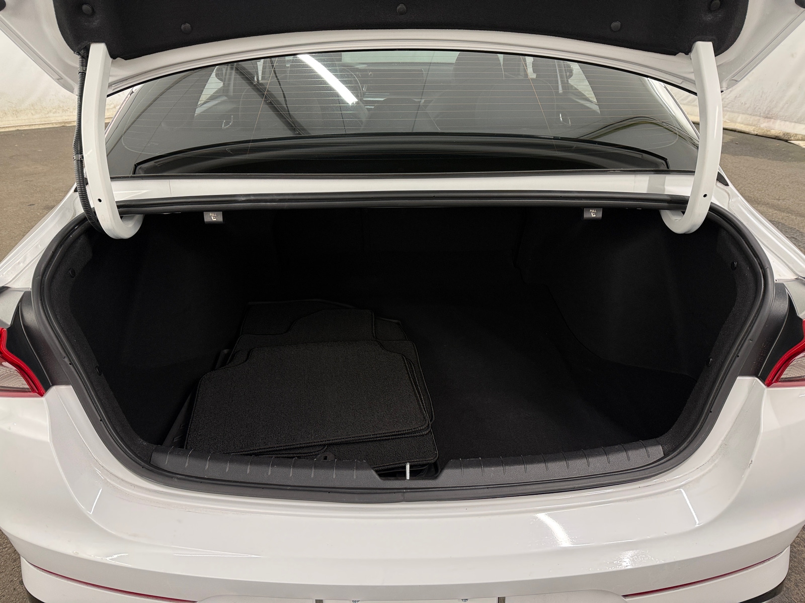 Thumbnail: 2023 Kia K5 - 6