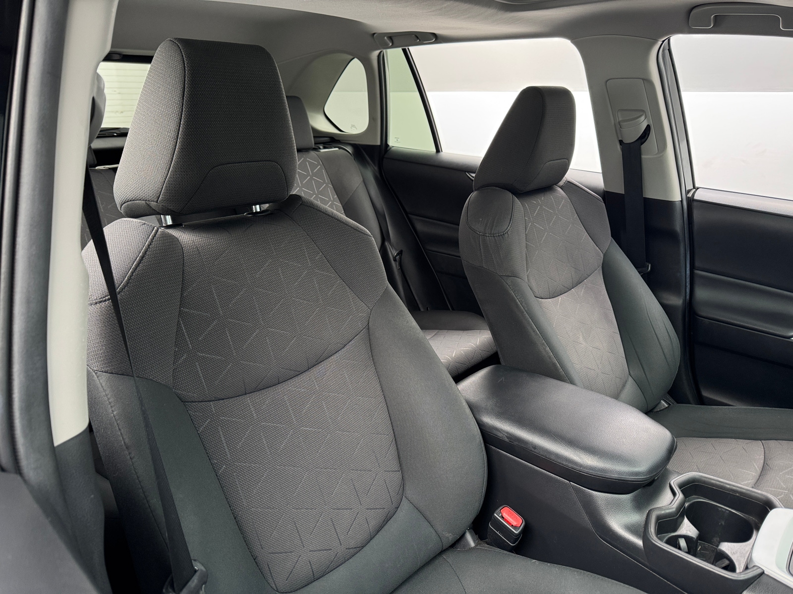 Thumbnail: 2019 Toyota RAV4 - 2