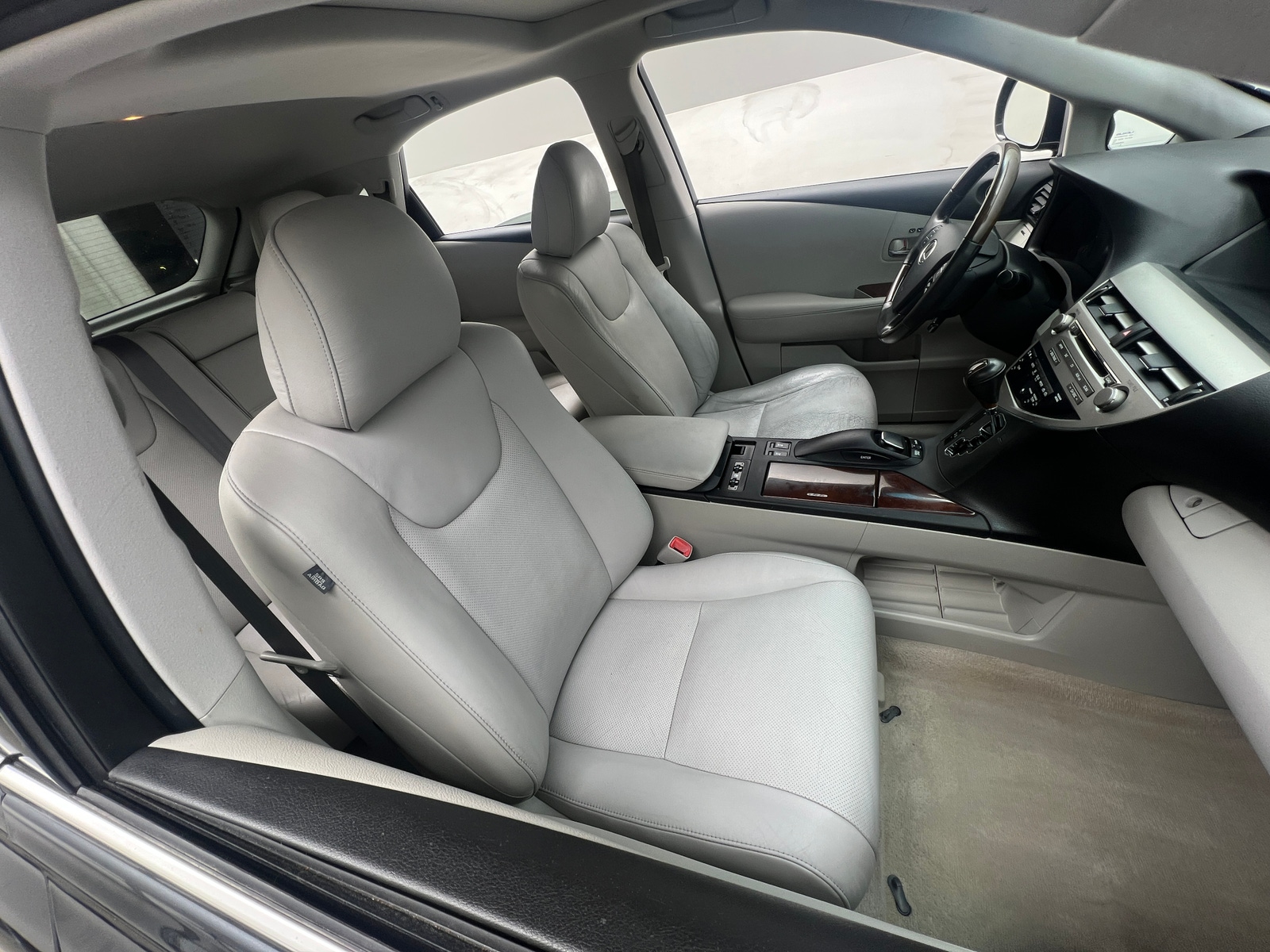 Thumbnail: 2011 Lexus RX - 2