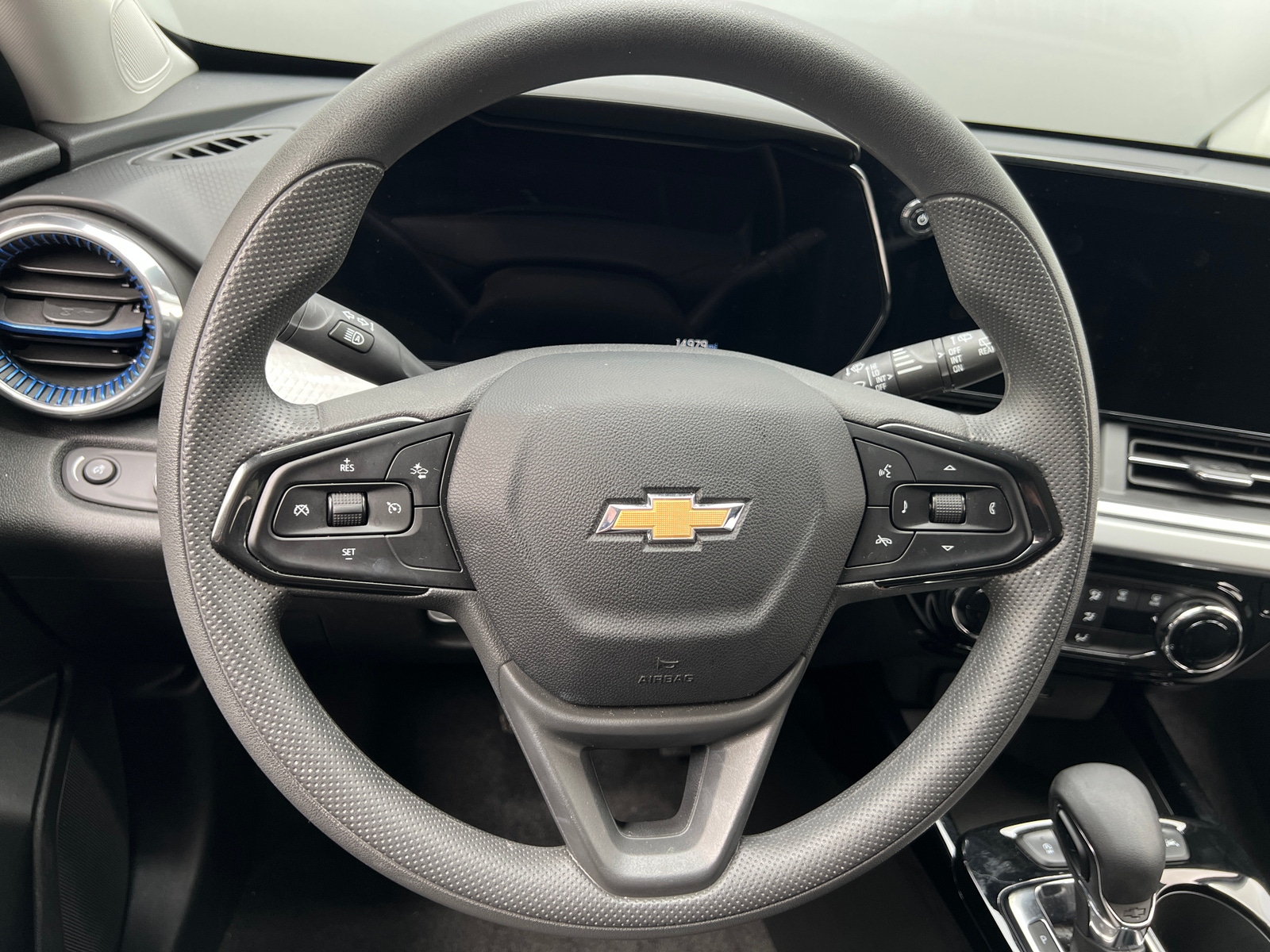 Thumbnail: 2025 Chevrolet Trax - 5