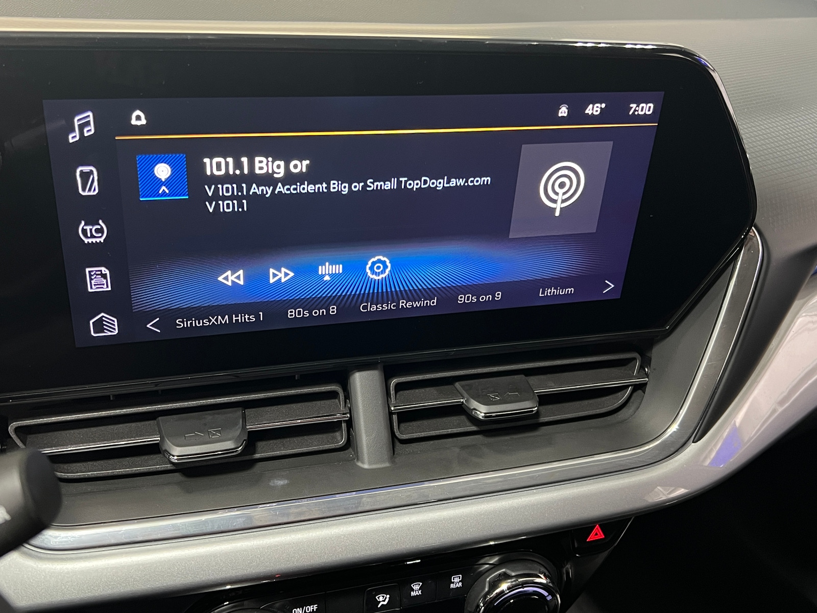 Thumbnail: 2025 Chevrolet Trax - 4