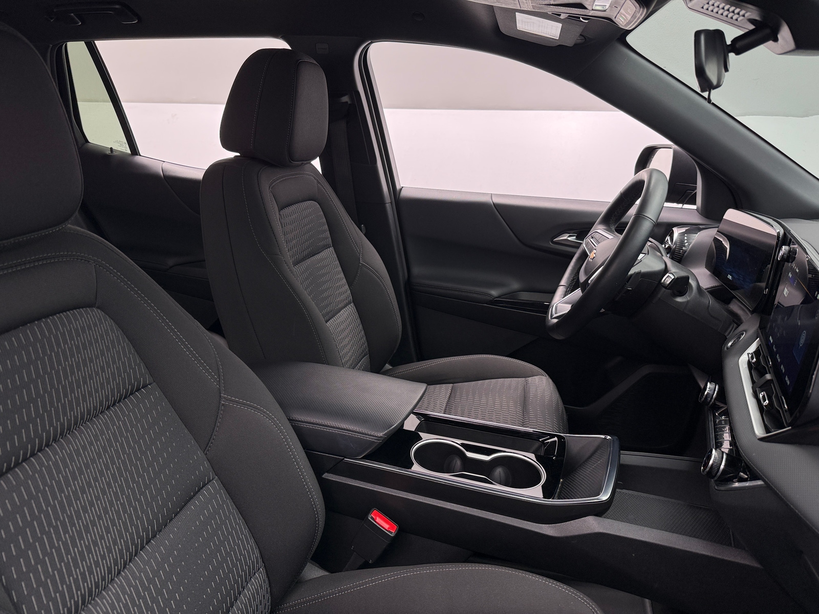 Thumbnail: 2025 Chevrolet Equinox - 2