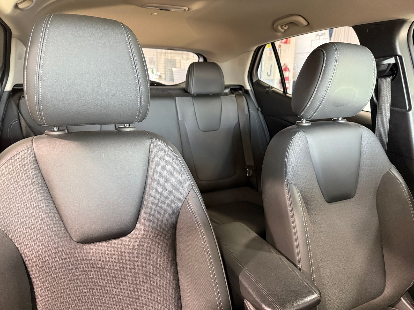 Thumbnail: 2022 Buick Encore GX - 2