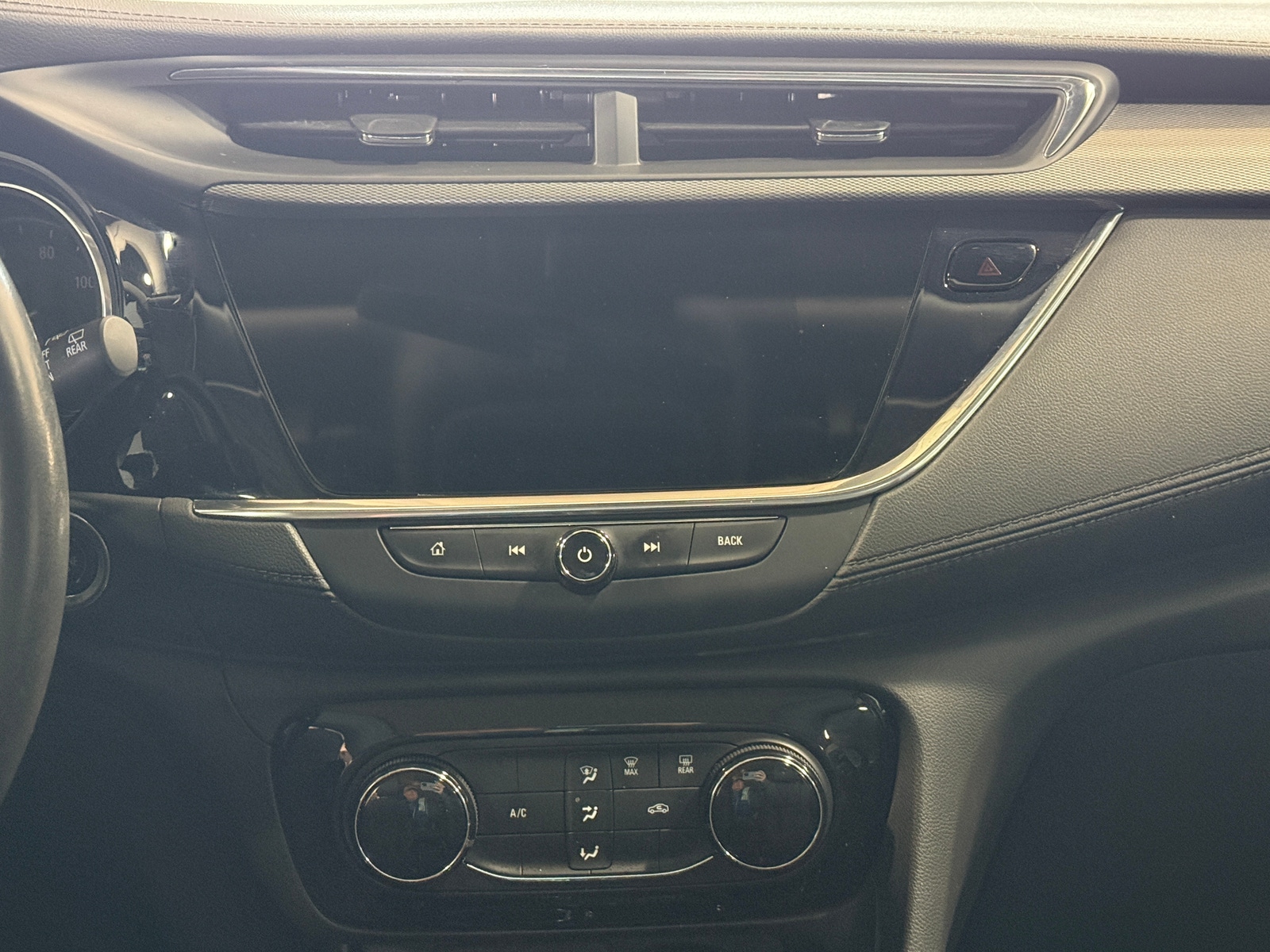 Thumbnail: 2022 Buick Encore GX - 4