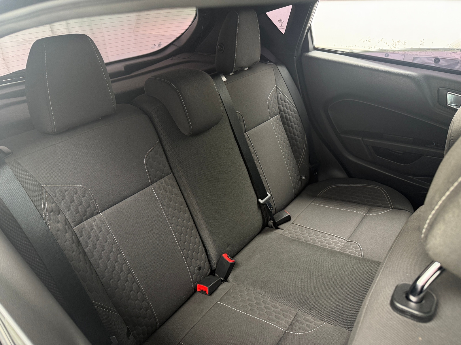 Thumbnail: 2017 Ford Fiesta - 6