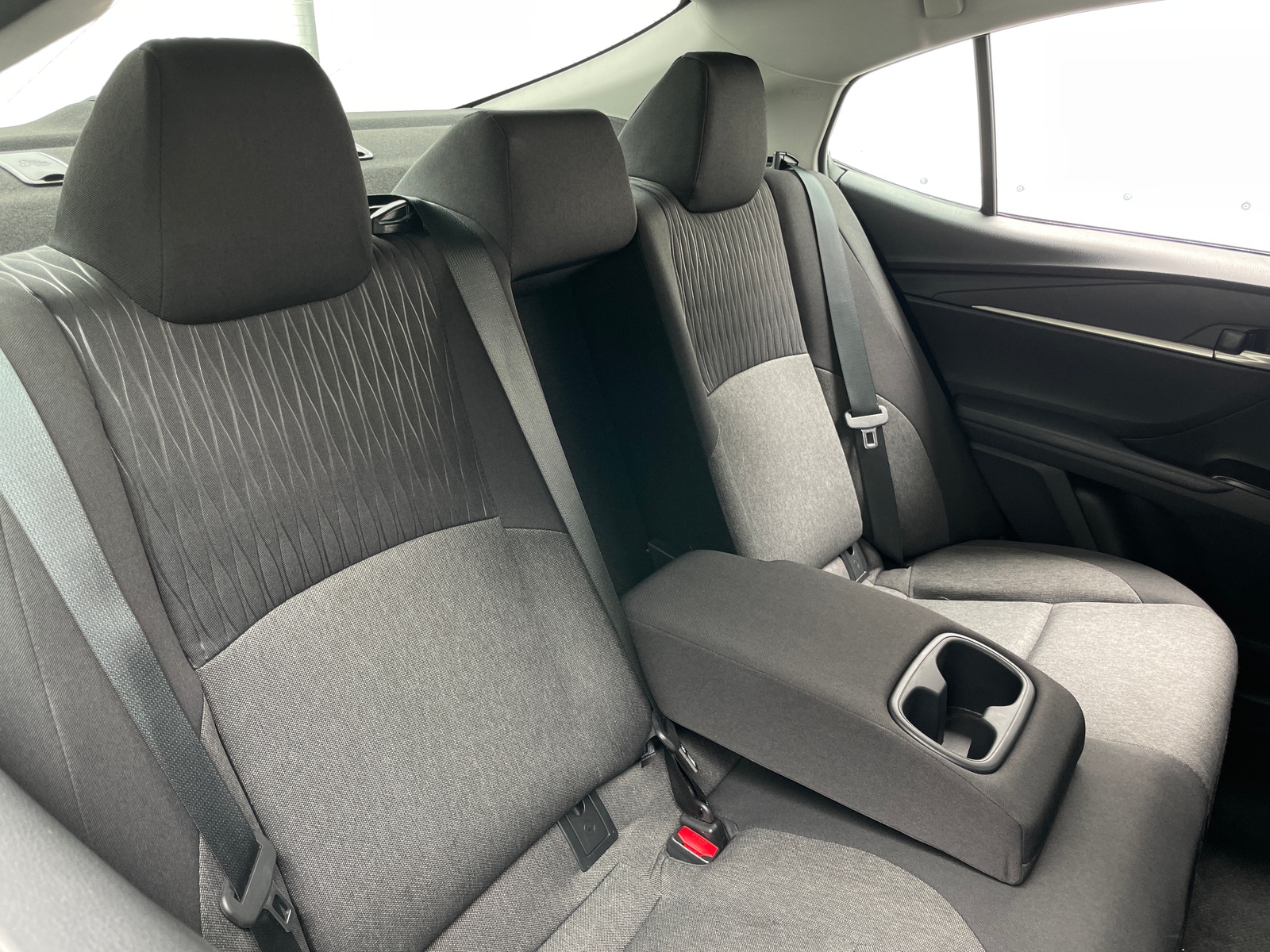 Thumbnail: 2025 Toyota Camry - 6