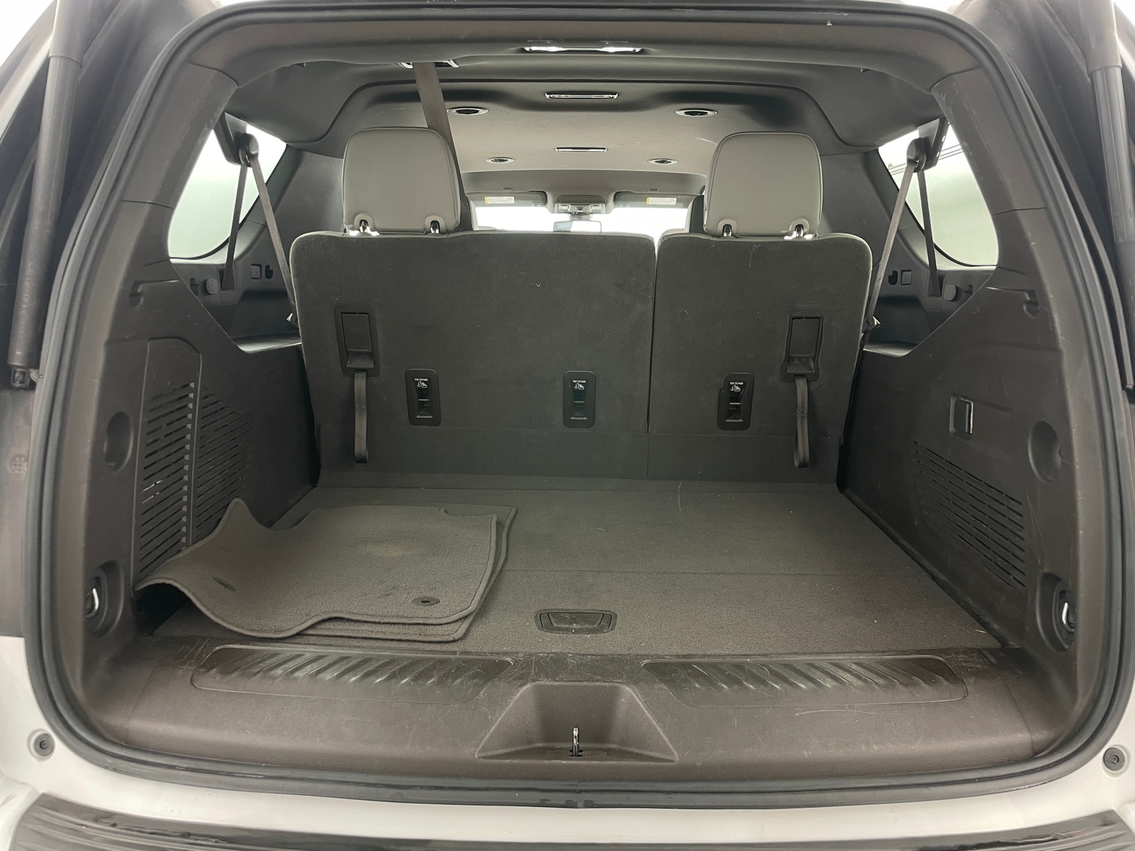 Thumbnail: 2022 GMC Yukon XL - 6