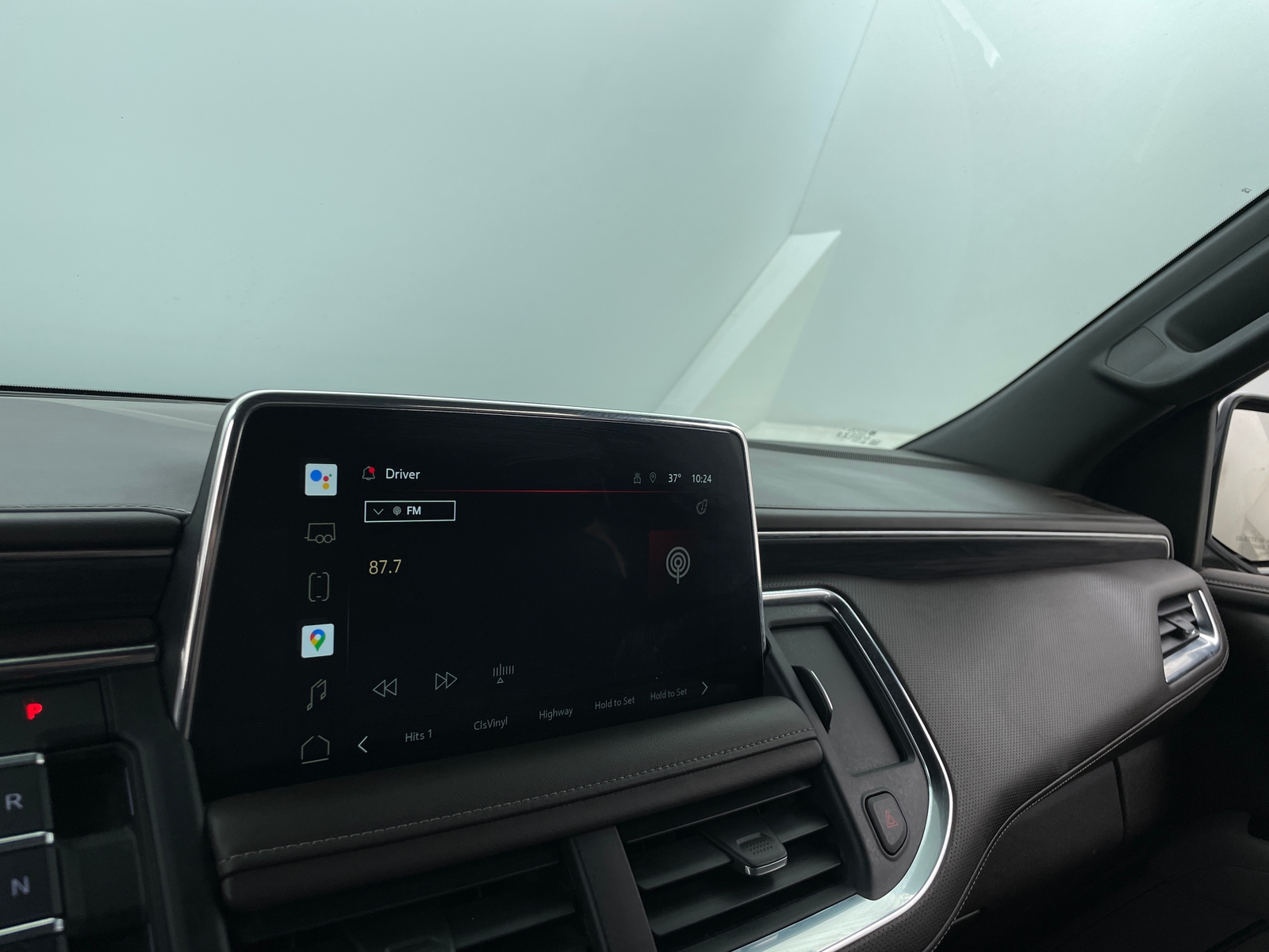 Thumbnail: 2022 GMC Yukon XL - 3