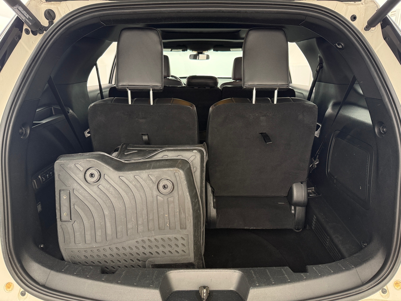 Thumbnail: 2018 Ford Explorer - 6