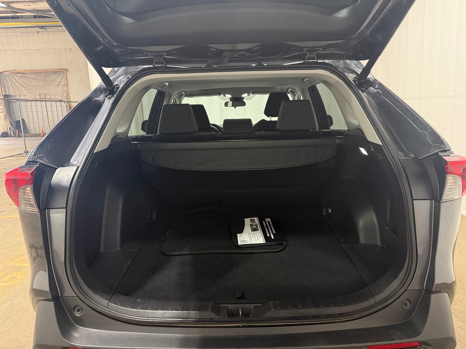 Thumbnail: 2025 Toyota RAV4 - 7