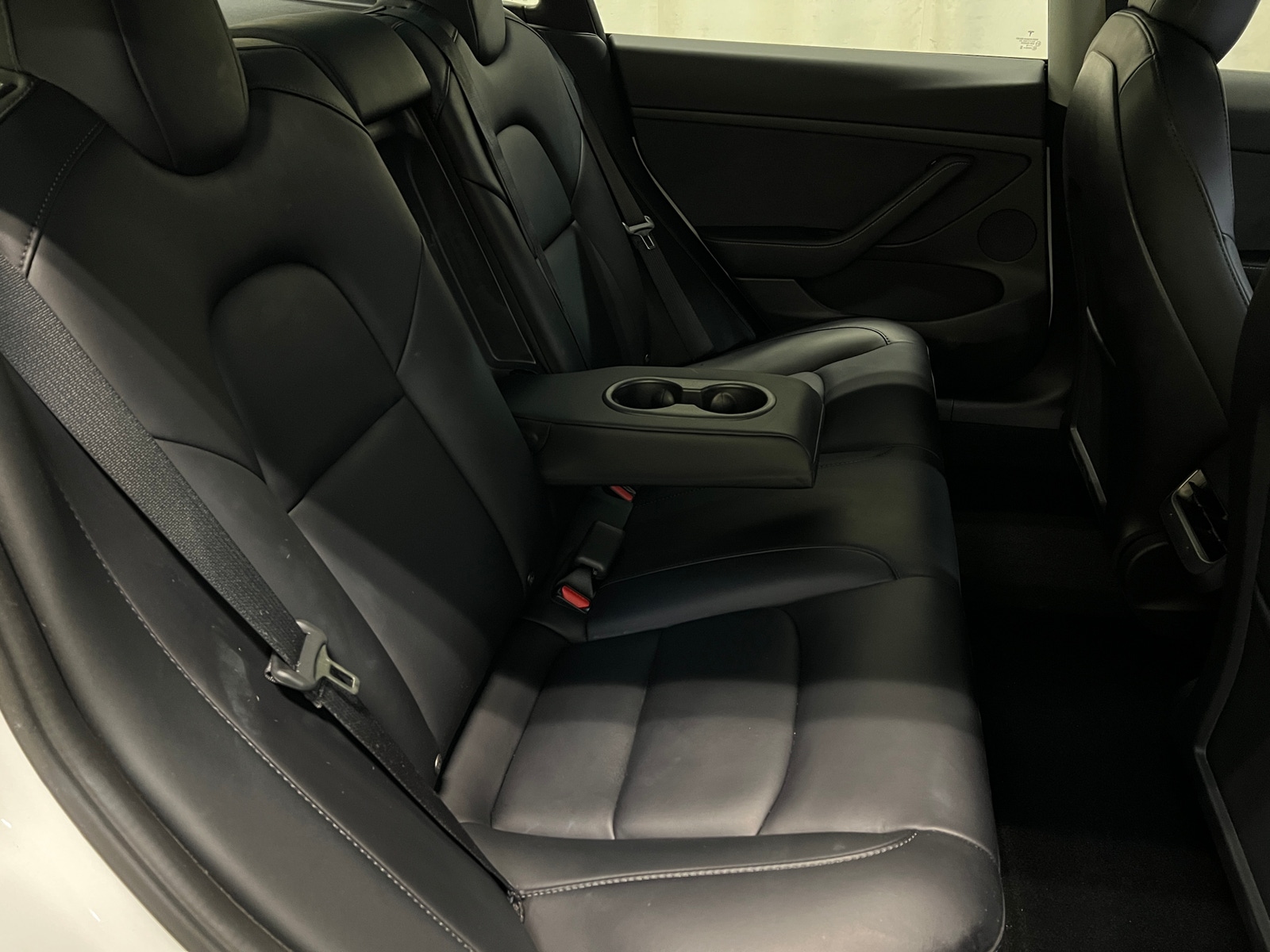 Thumbnail: 2022 Tesla Model 3 - 5