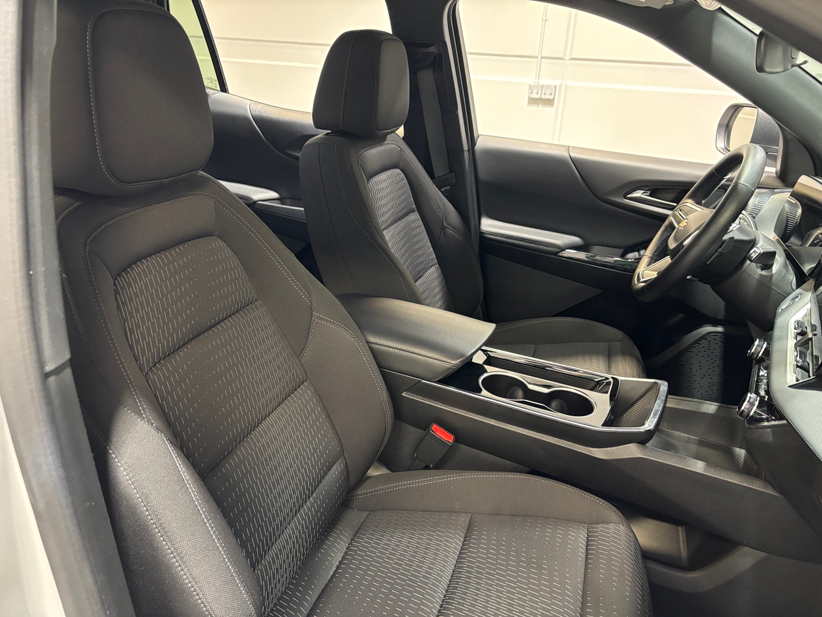 Thumbnail: 2025 Chevrolet Equinox - 2