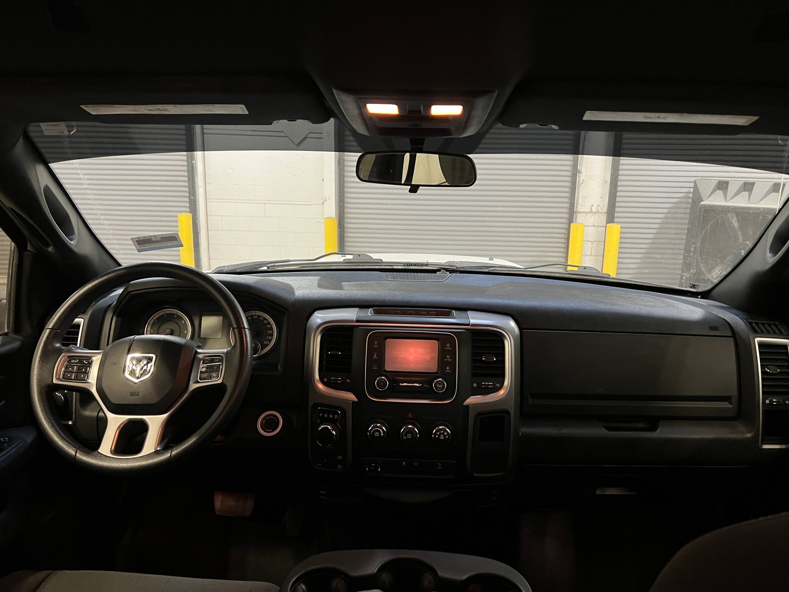 Thumbnail: 2022 RAM 1500 Classic - 3