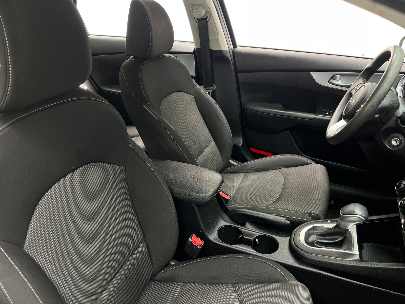 Thumbnail: 2024 Kia Forte - 2