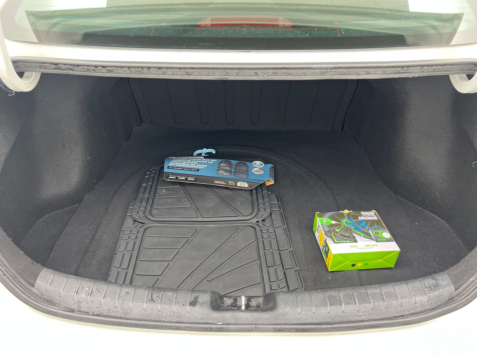 Thumbnail: 2024 Kia Forte - 7