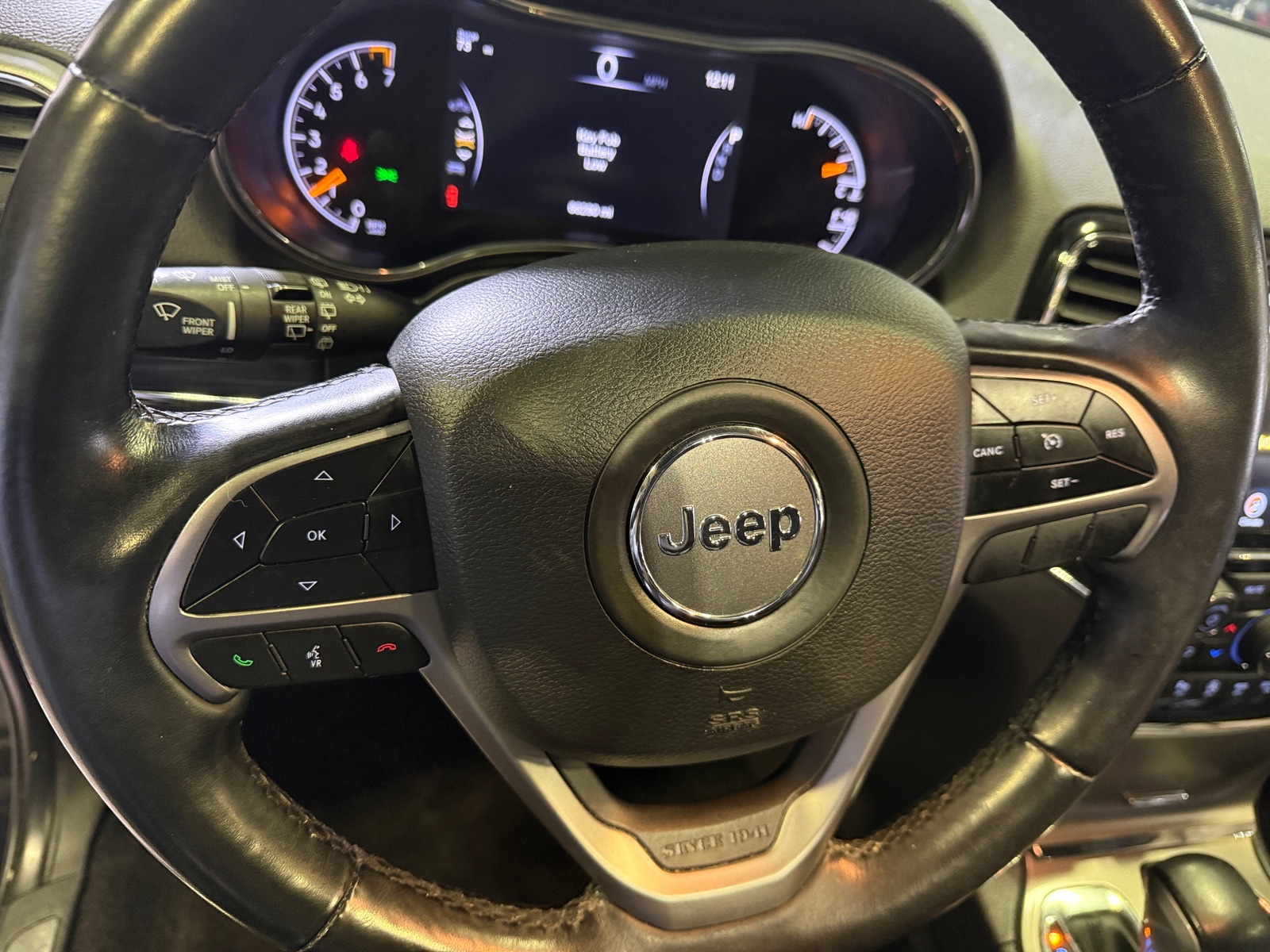 Thumbnail: 2021 Jeep Grand Cherokee - 4