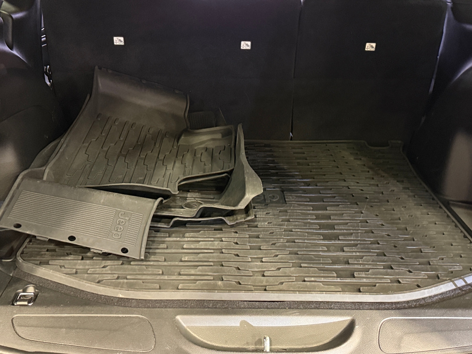 Thumbnail: 2021 Jeep Grand Cherokee - 6