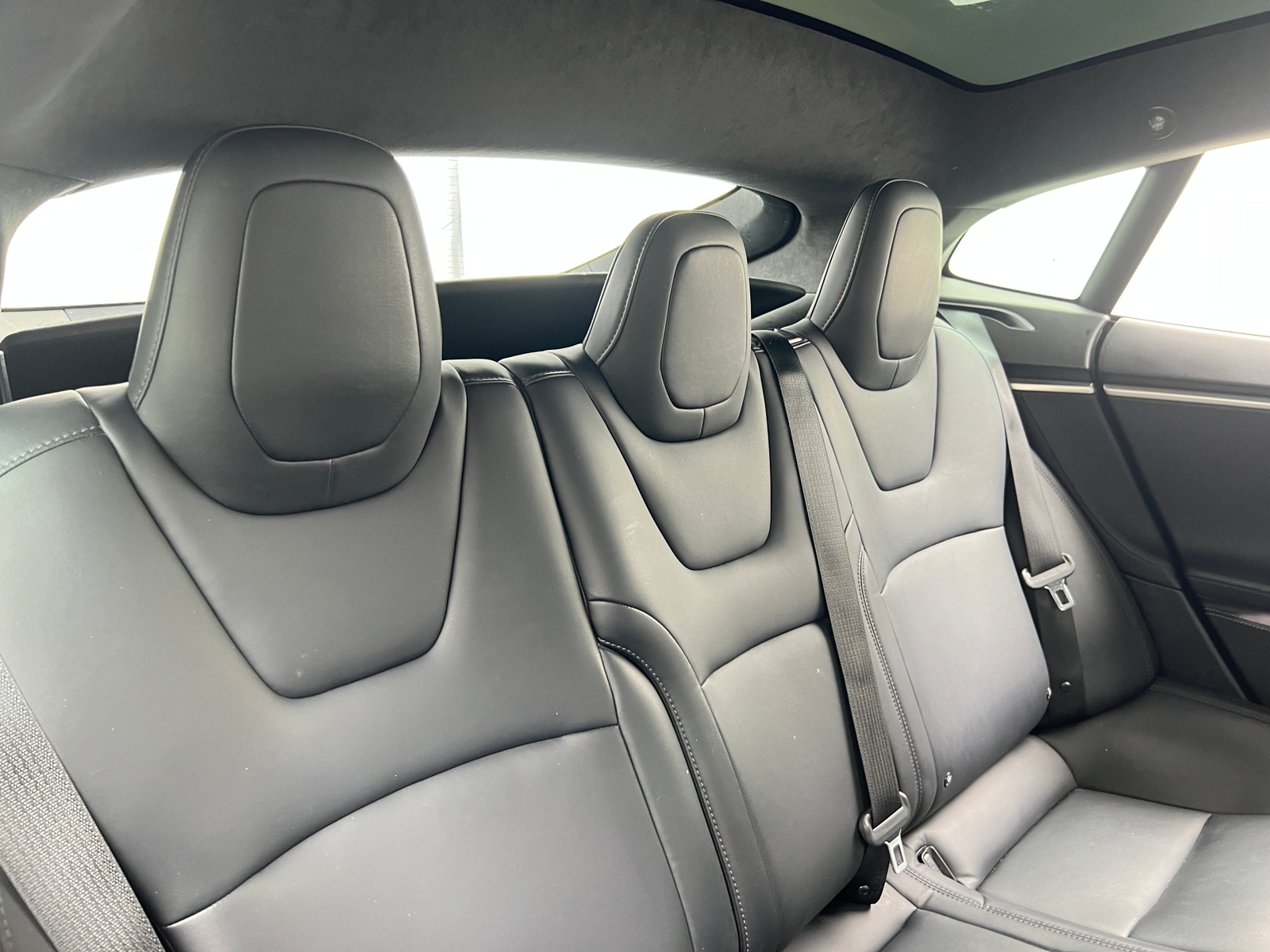 Thumbnail: 2017 Tesla Model S - 5