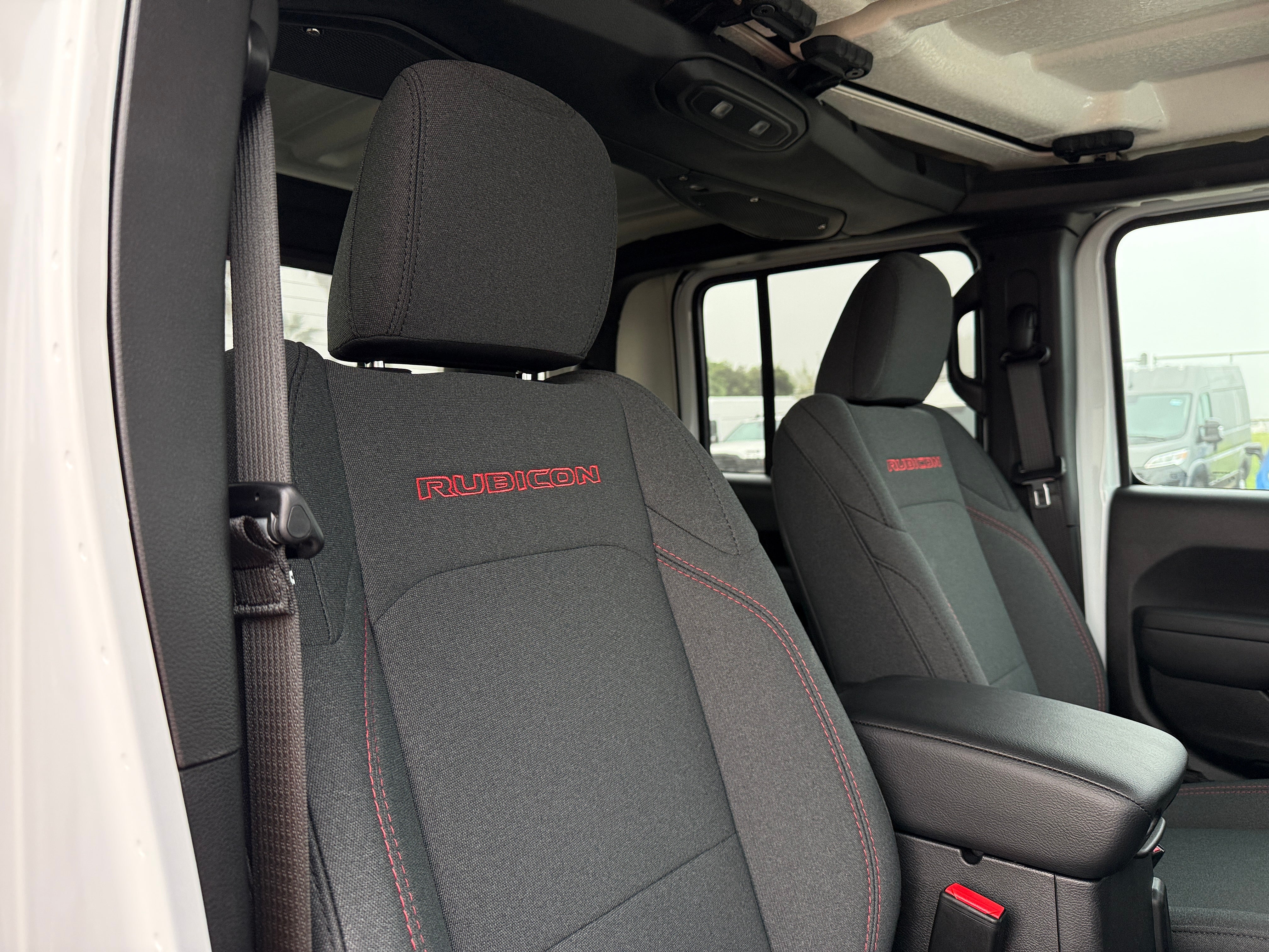 2026 Jeep Gladiator Rubicon Auto's photo